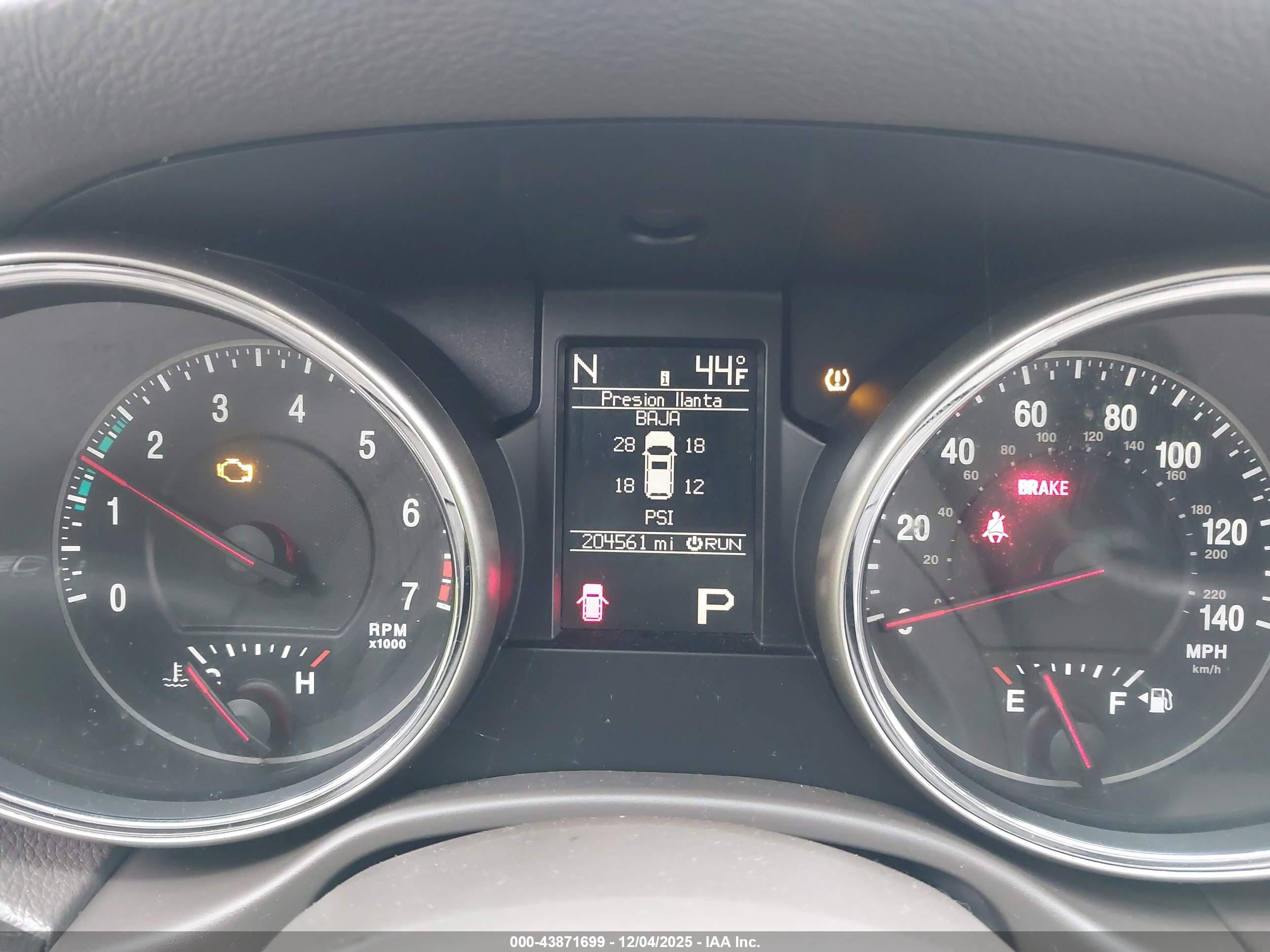 JEEP GRAND image 7