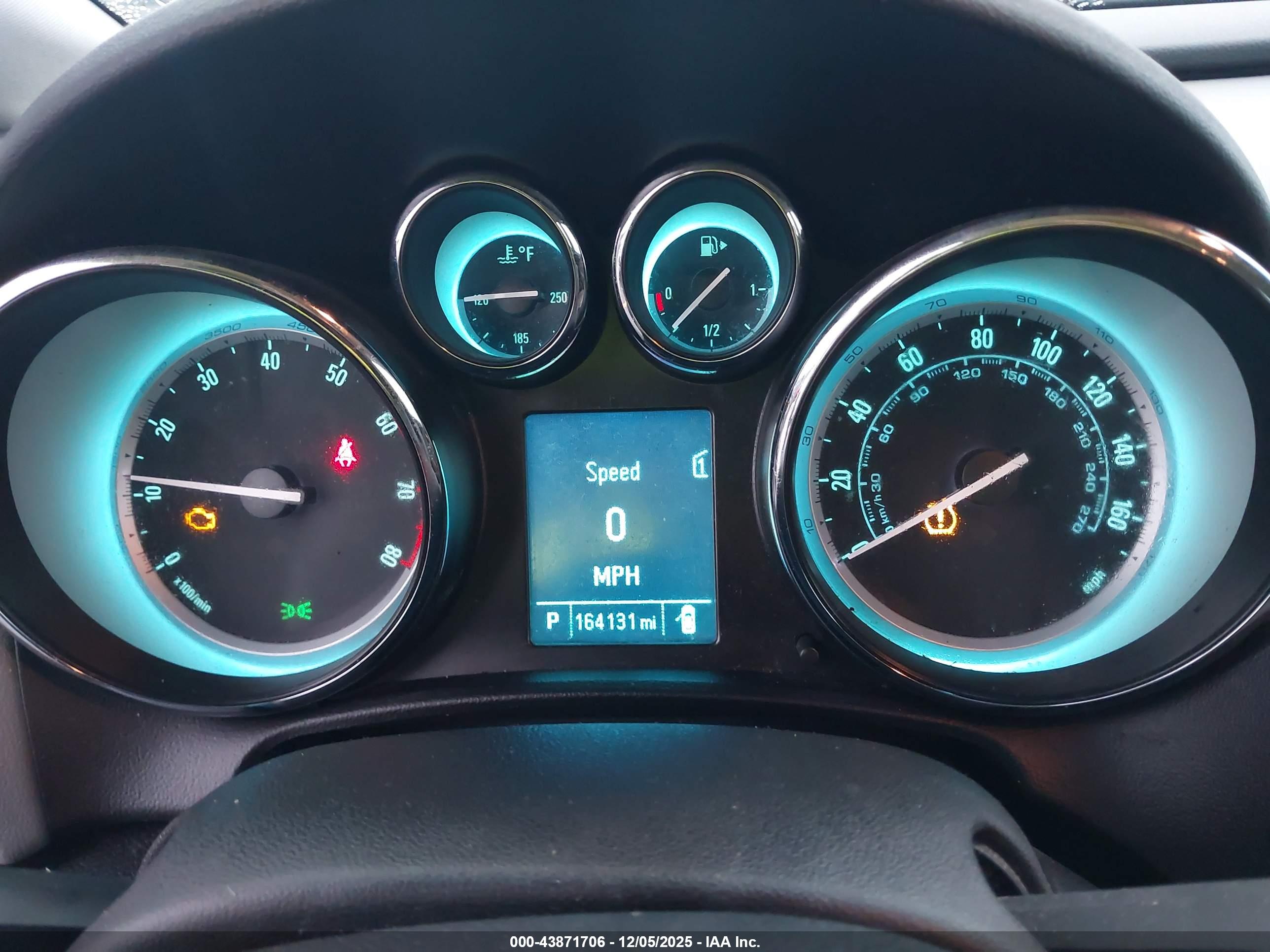 BUICK VERANO image 7