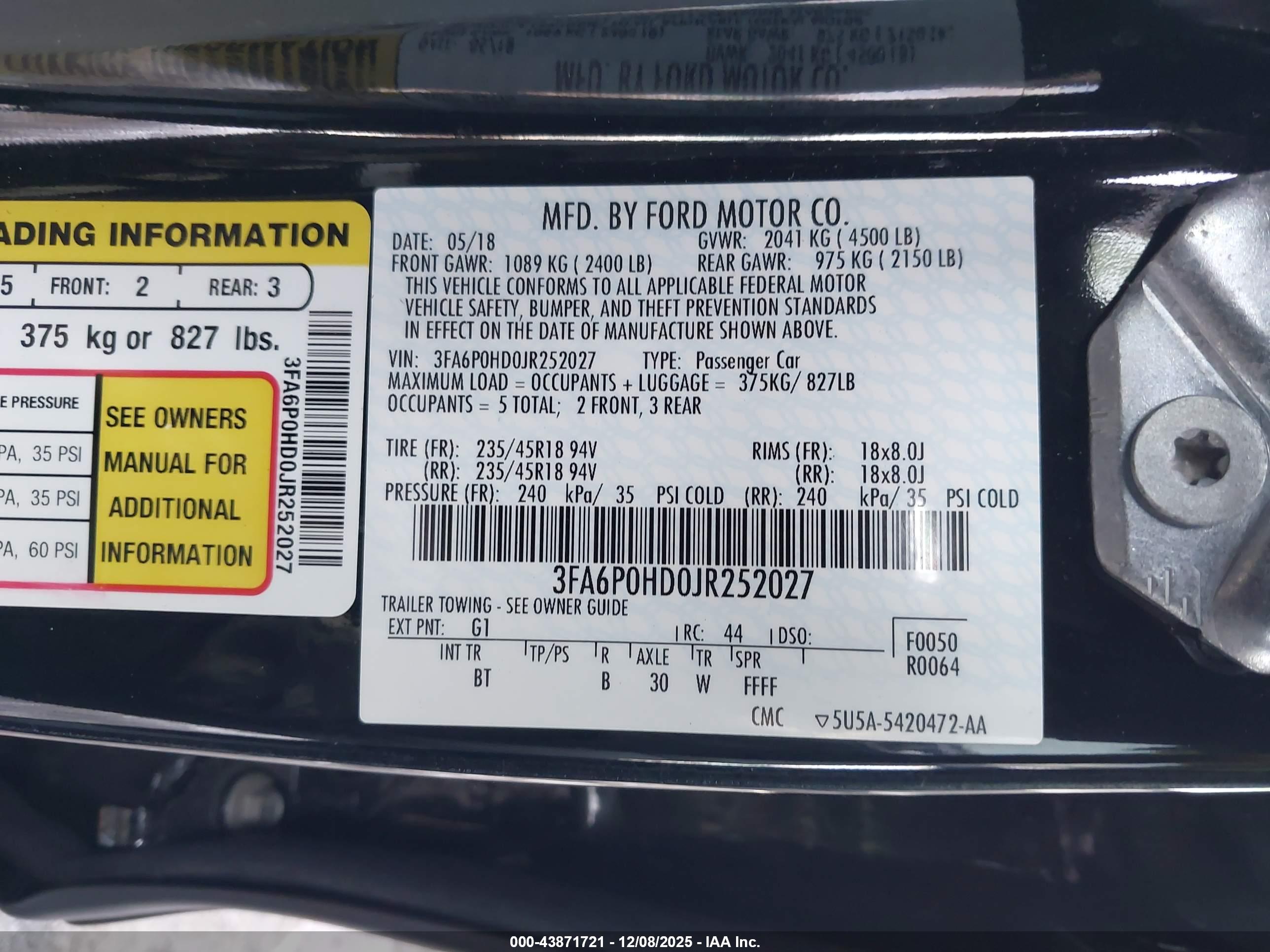 FORD FUSION image 9