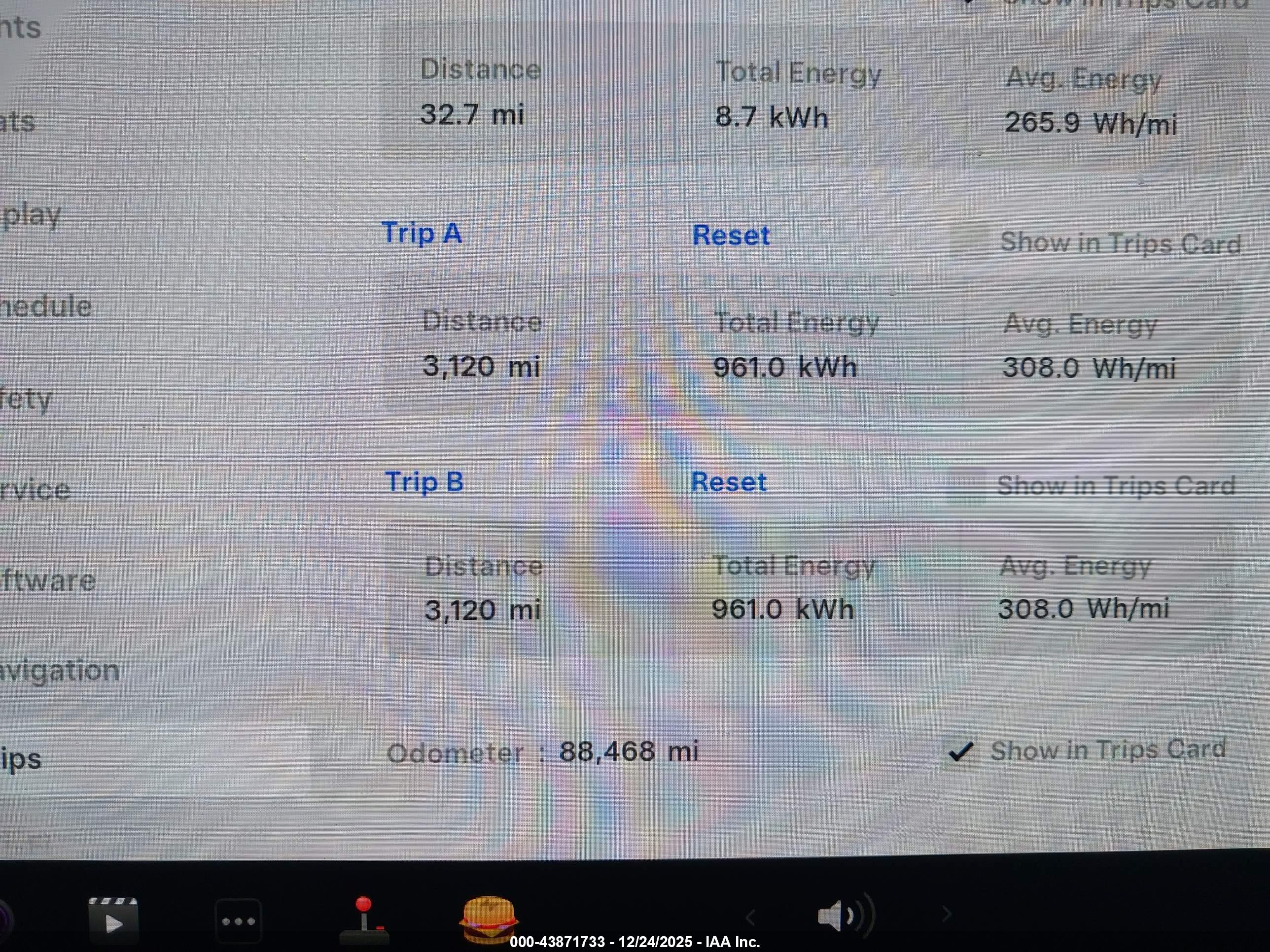 TESLA MODEL image 7