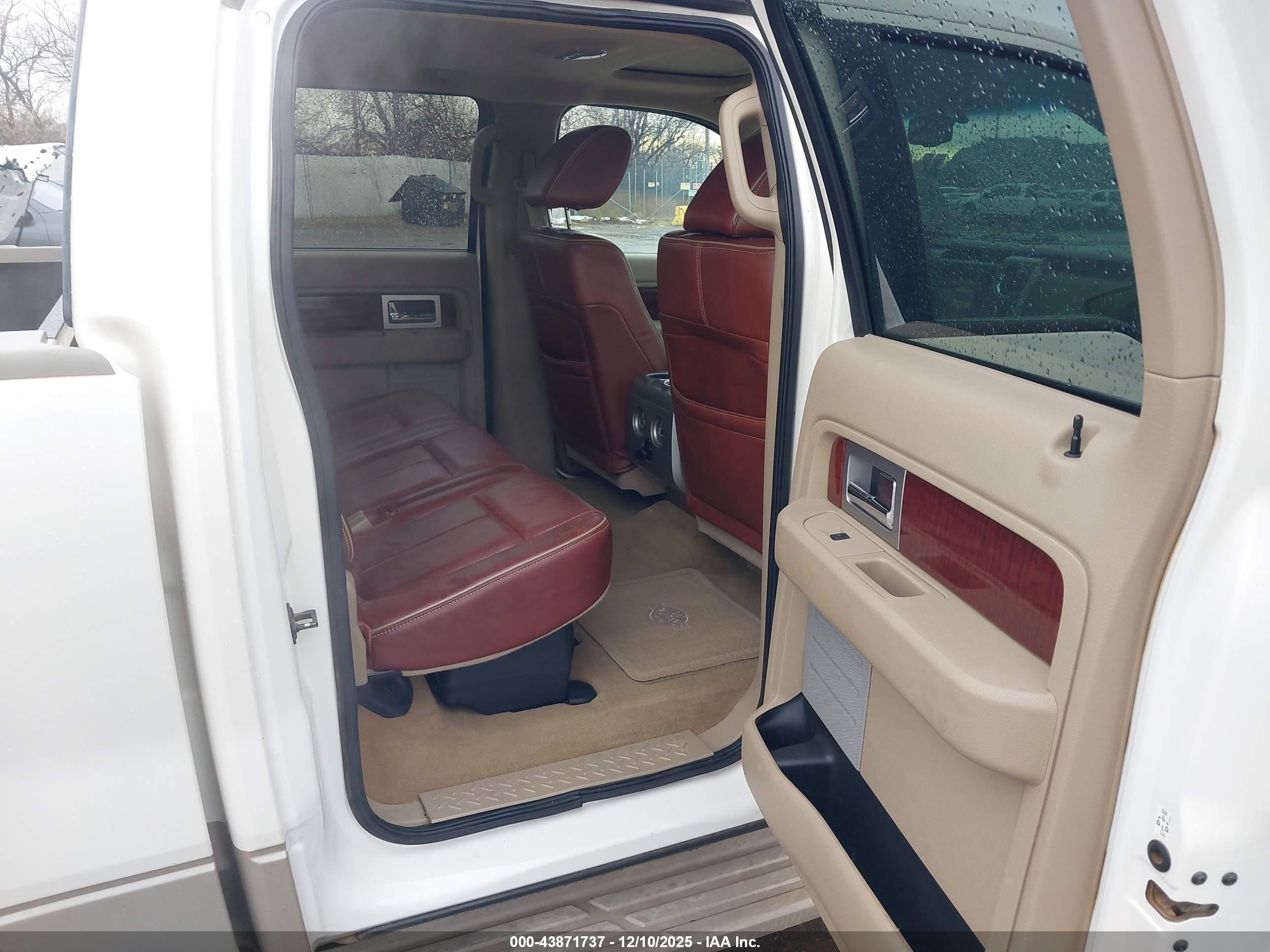 FORD F-150 image 8