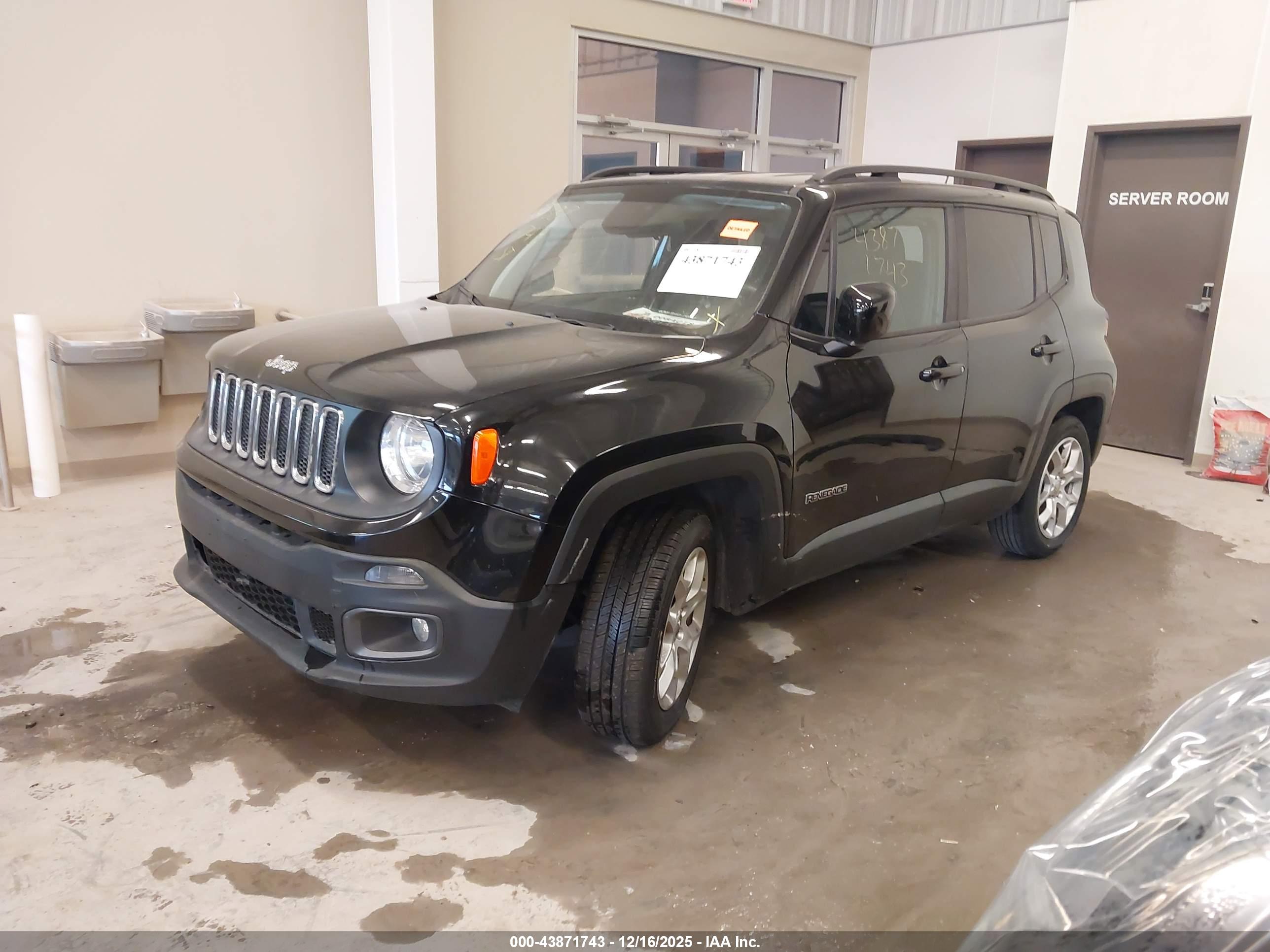 JEEP RENEGADE image 2