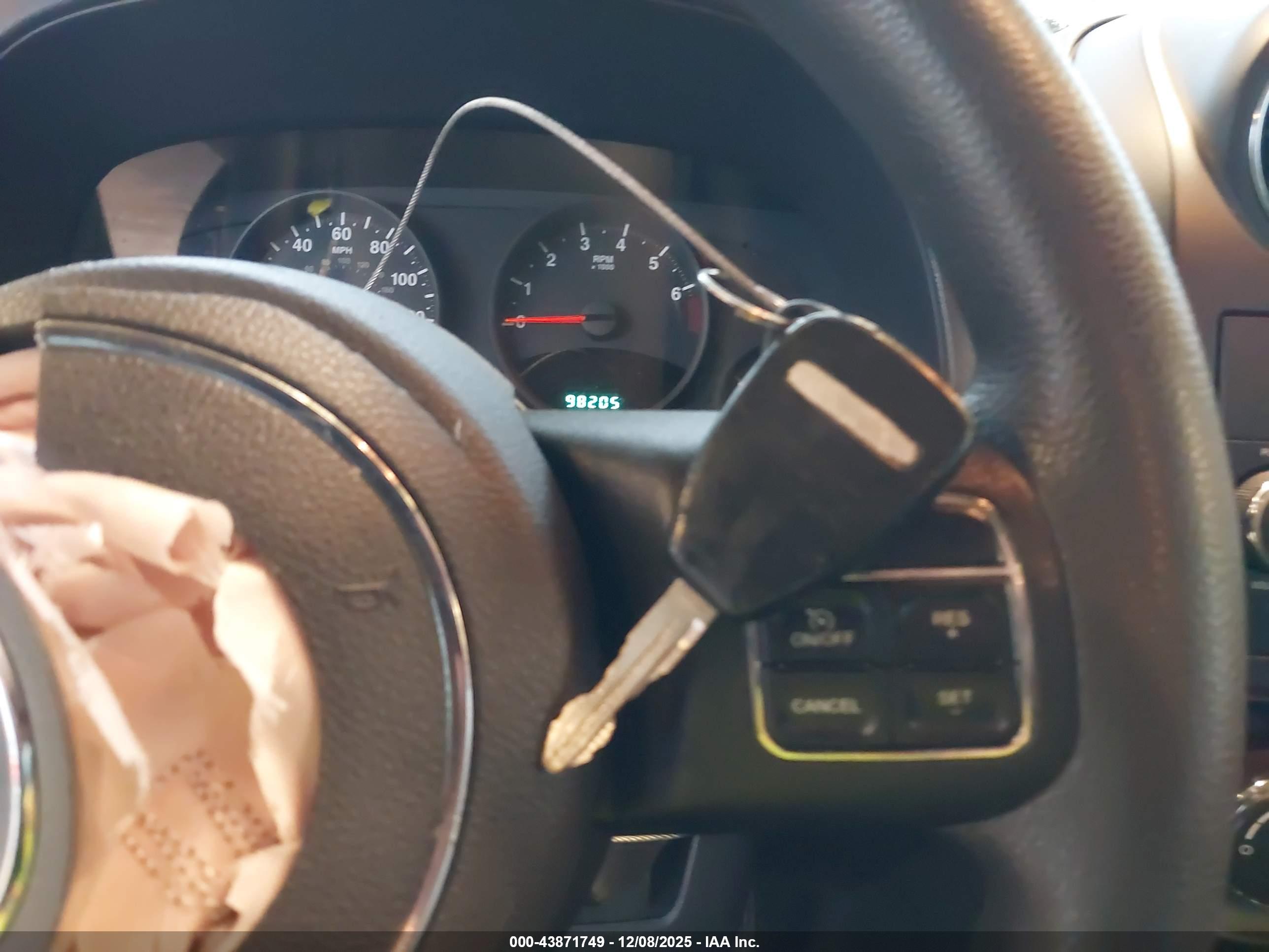 JEEP COMPASS image 11