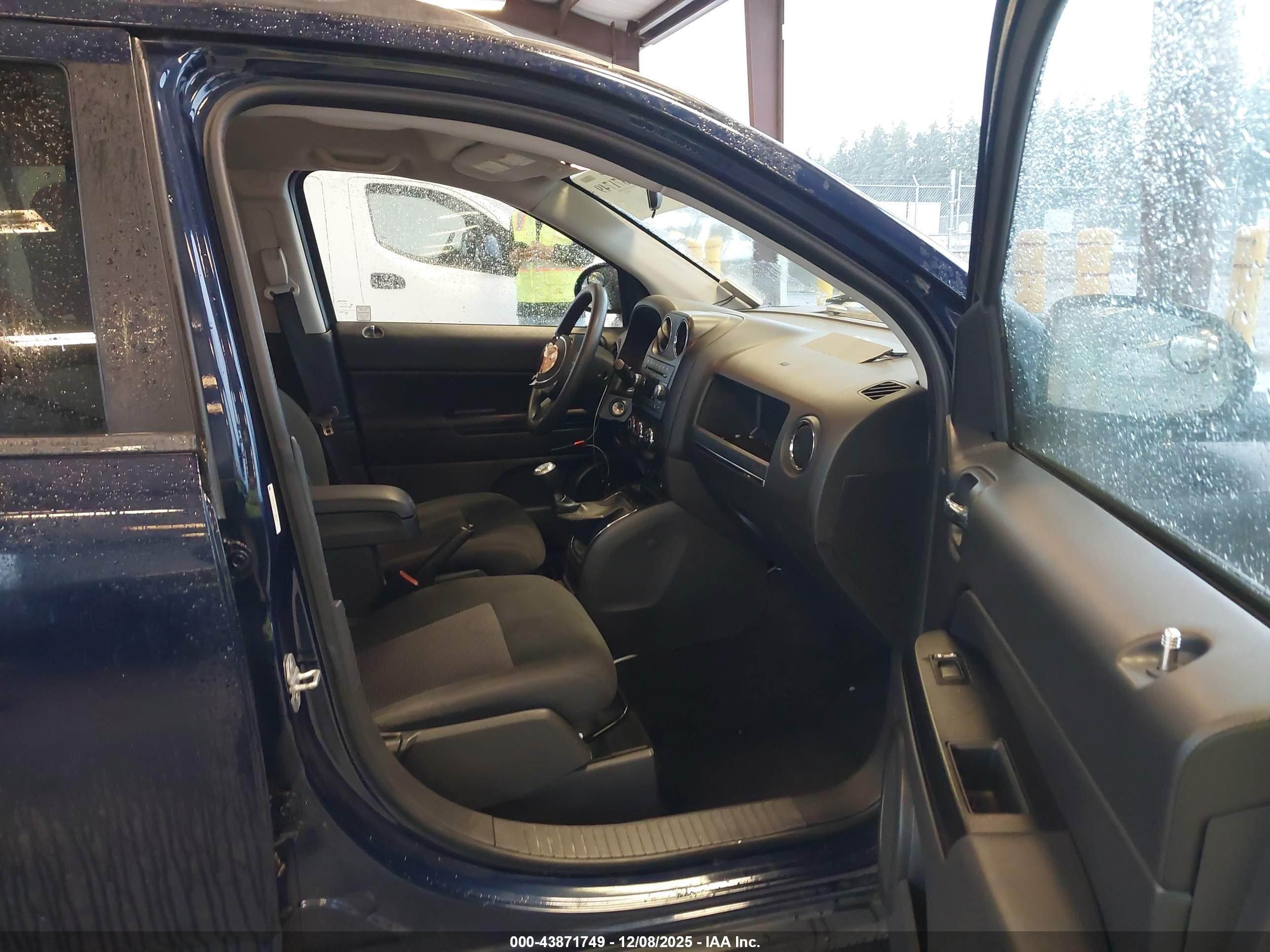 JEEP COMPASS image 5