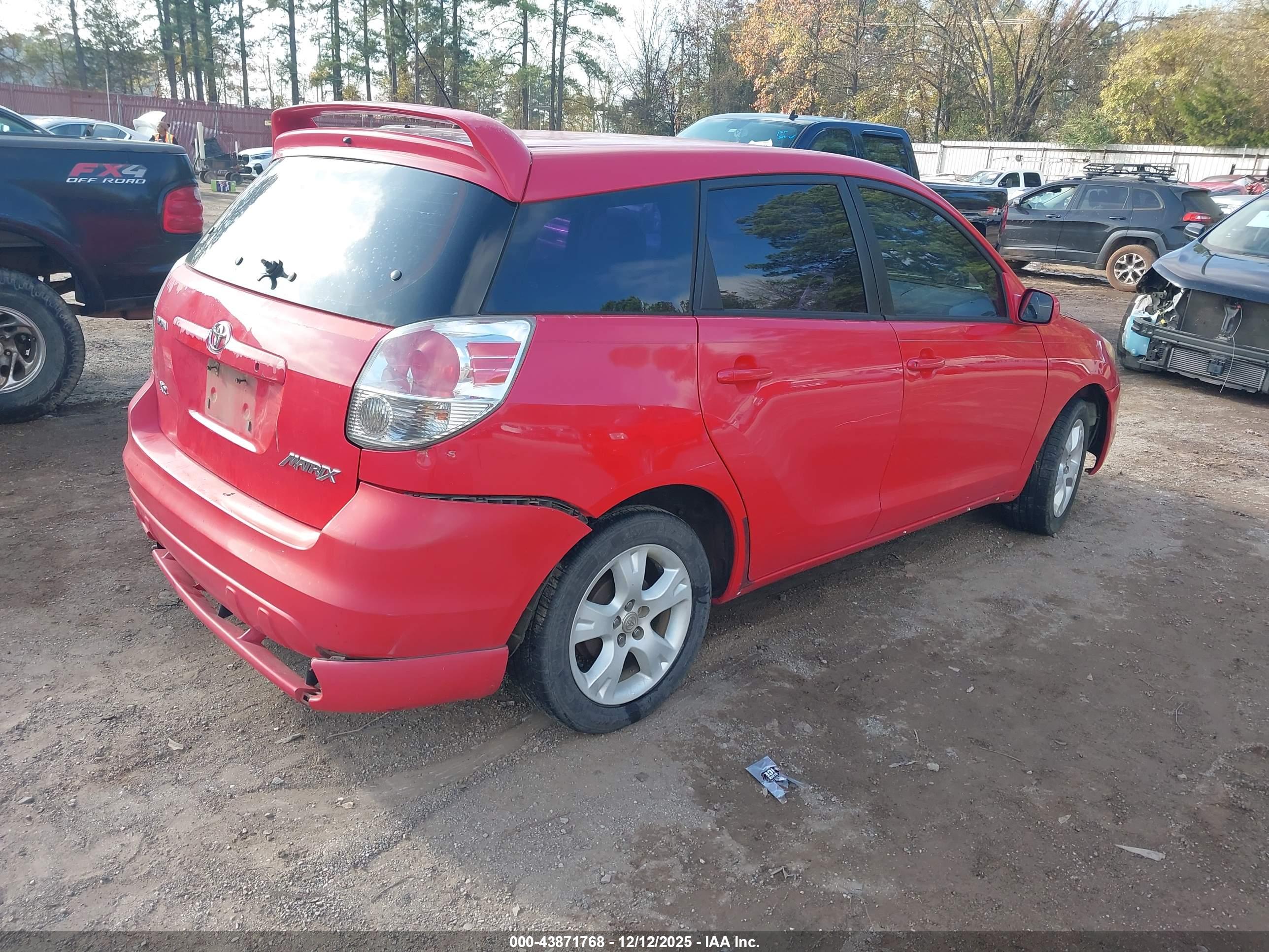 TOYOTA MATRIX image 4