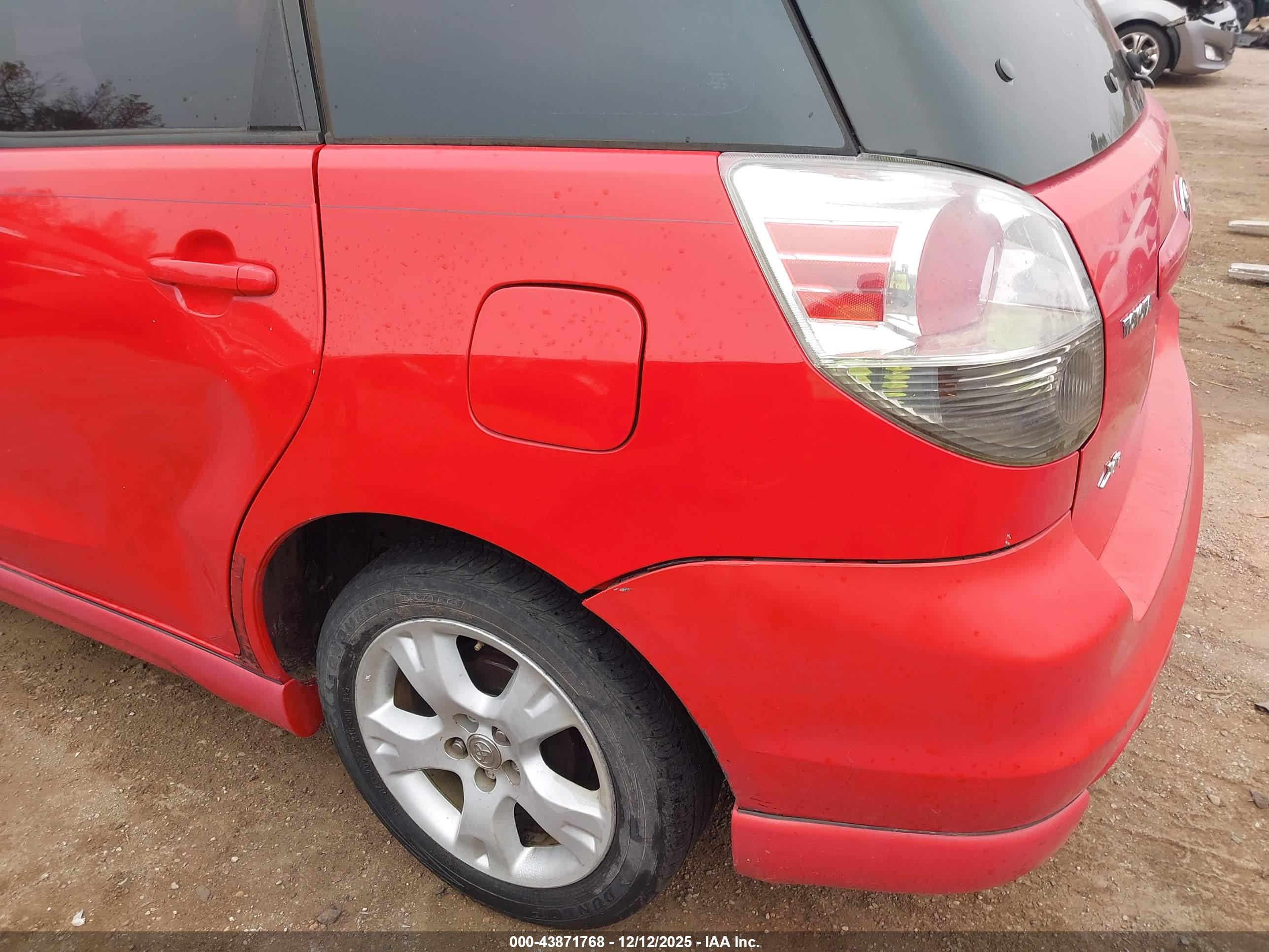 TOYOTA MATRIX image 6
