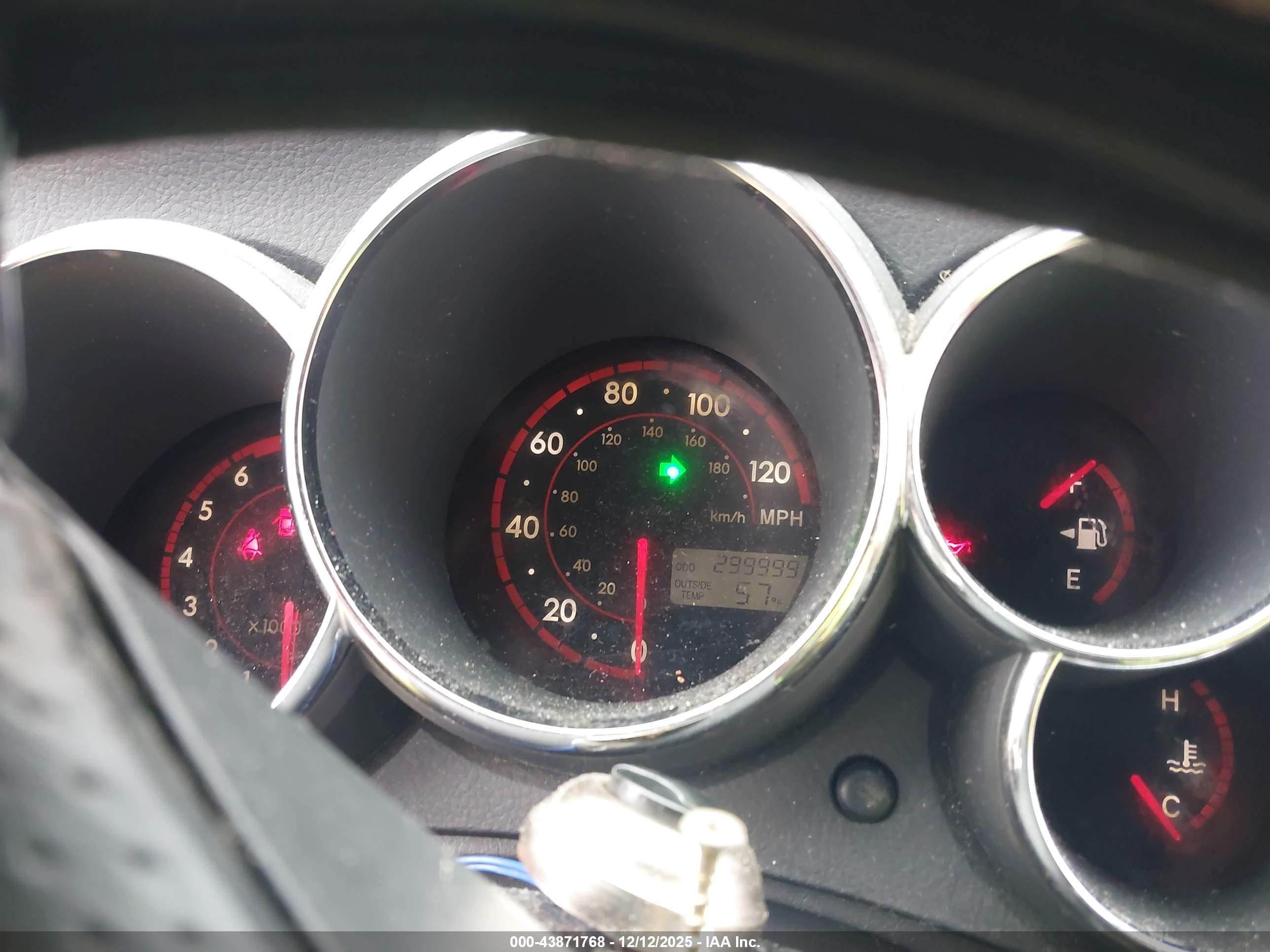 TOYOTA MATRIX image 7
