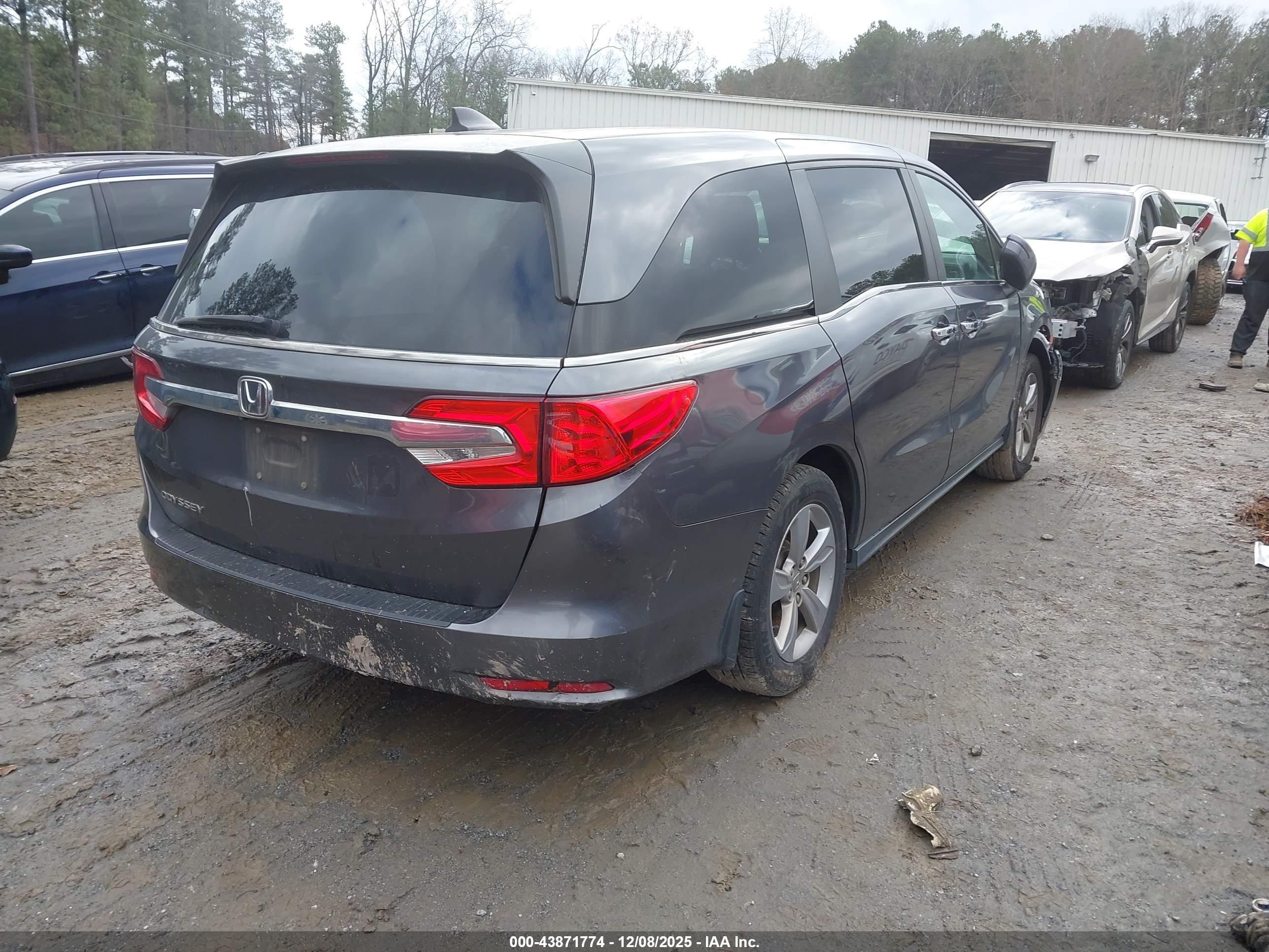 HONDA ODYSSEY image 4