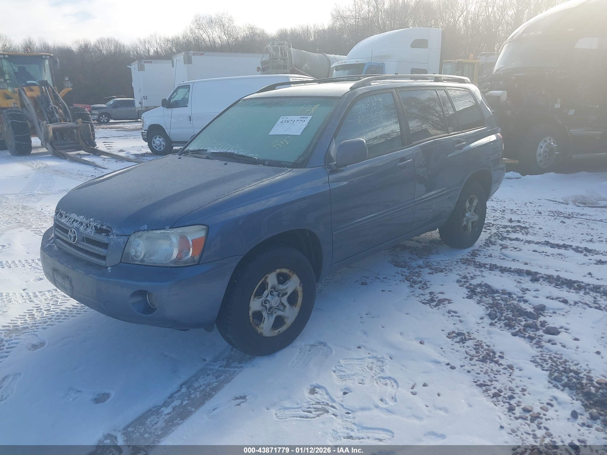 TOYOTA HIGHLANDER image 2