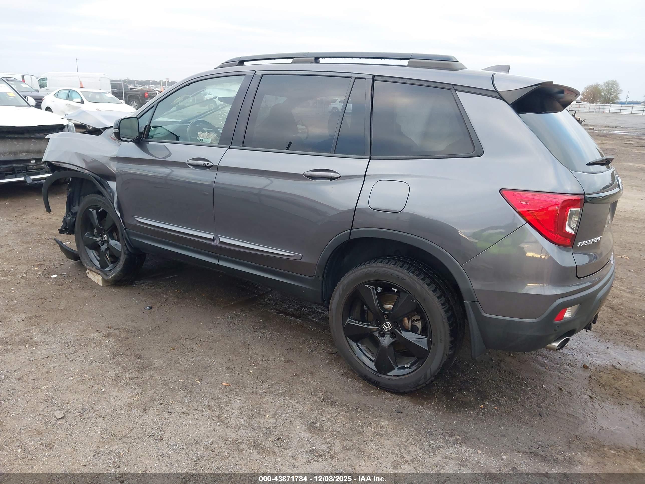 HONDA PASSPORT image 3
