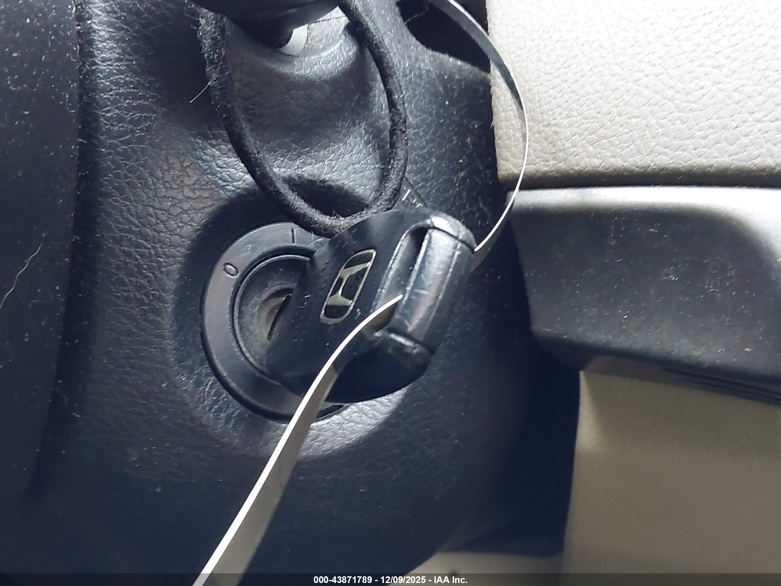HONDA ACCORD image 11