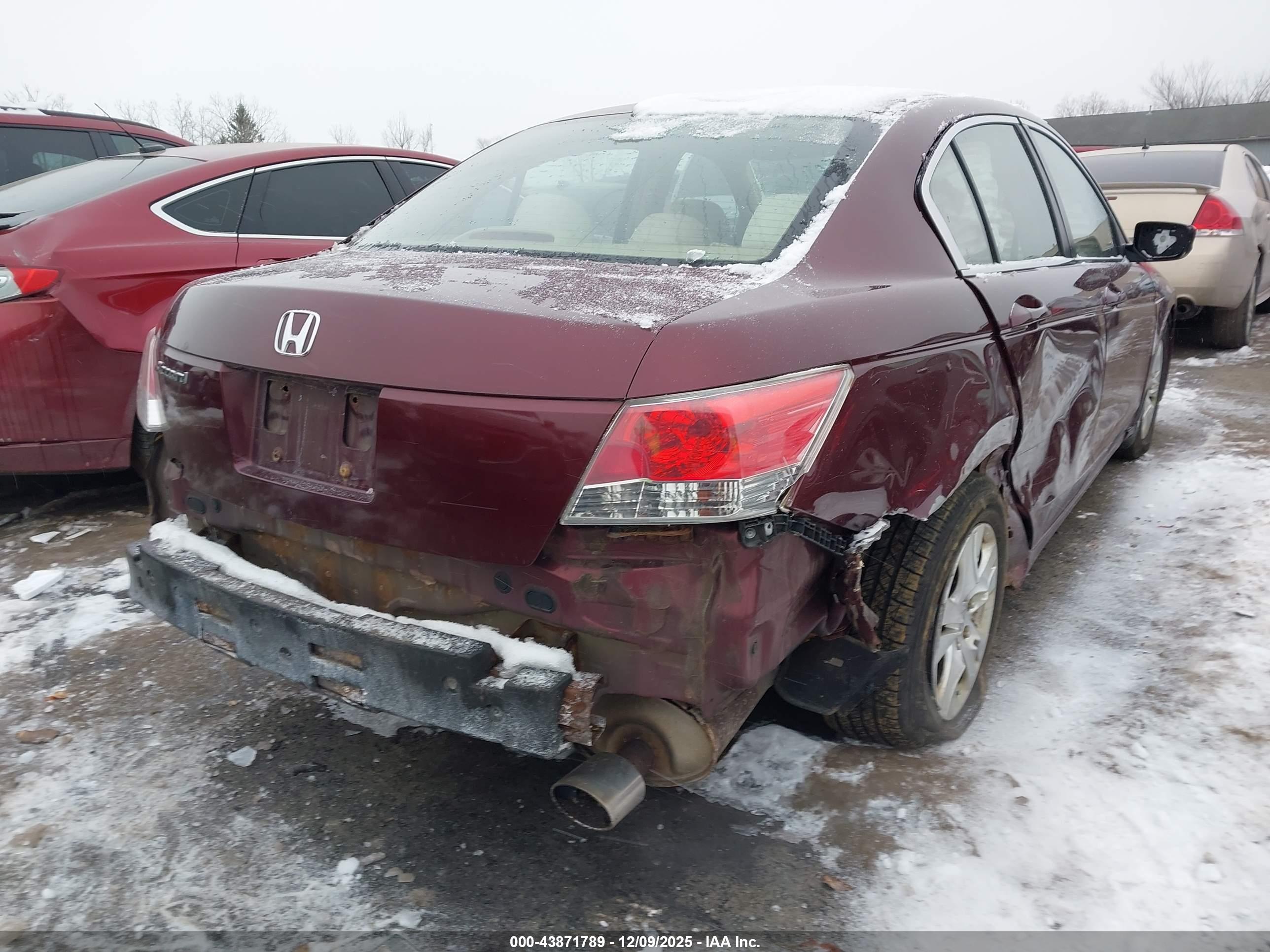 HONDA ACCORD image 6