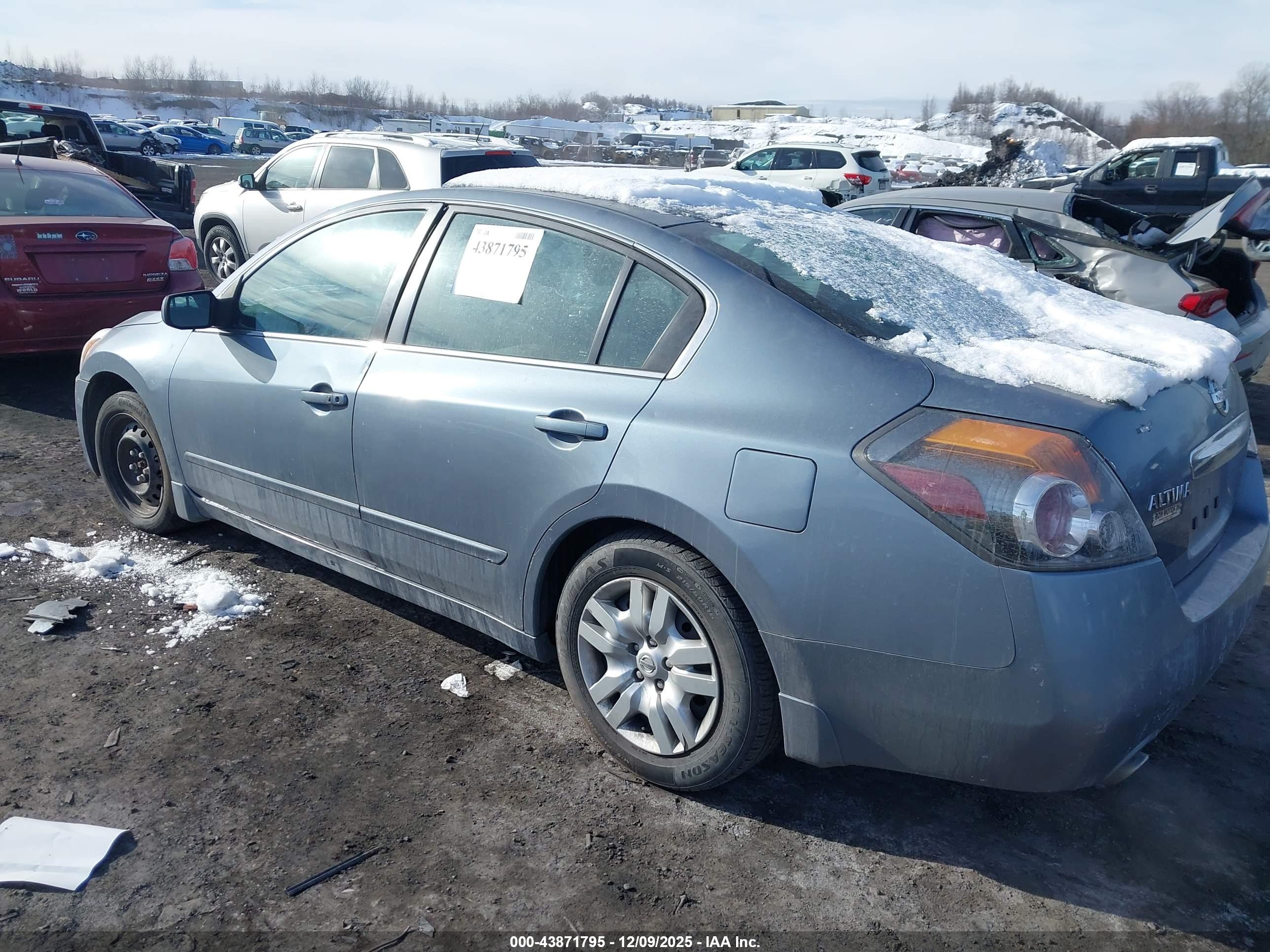 NISSAN ALTIMA image 3