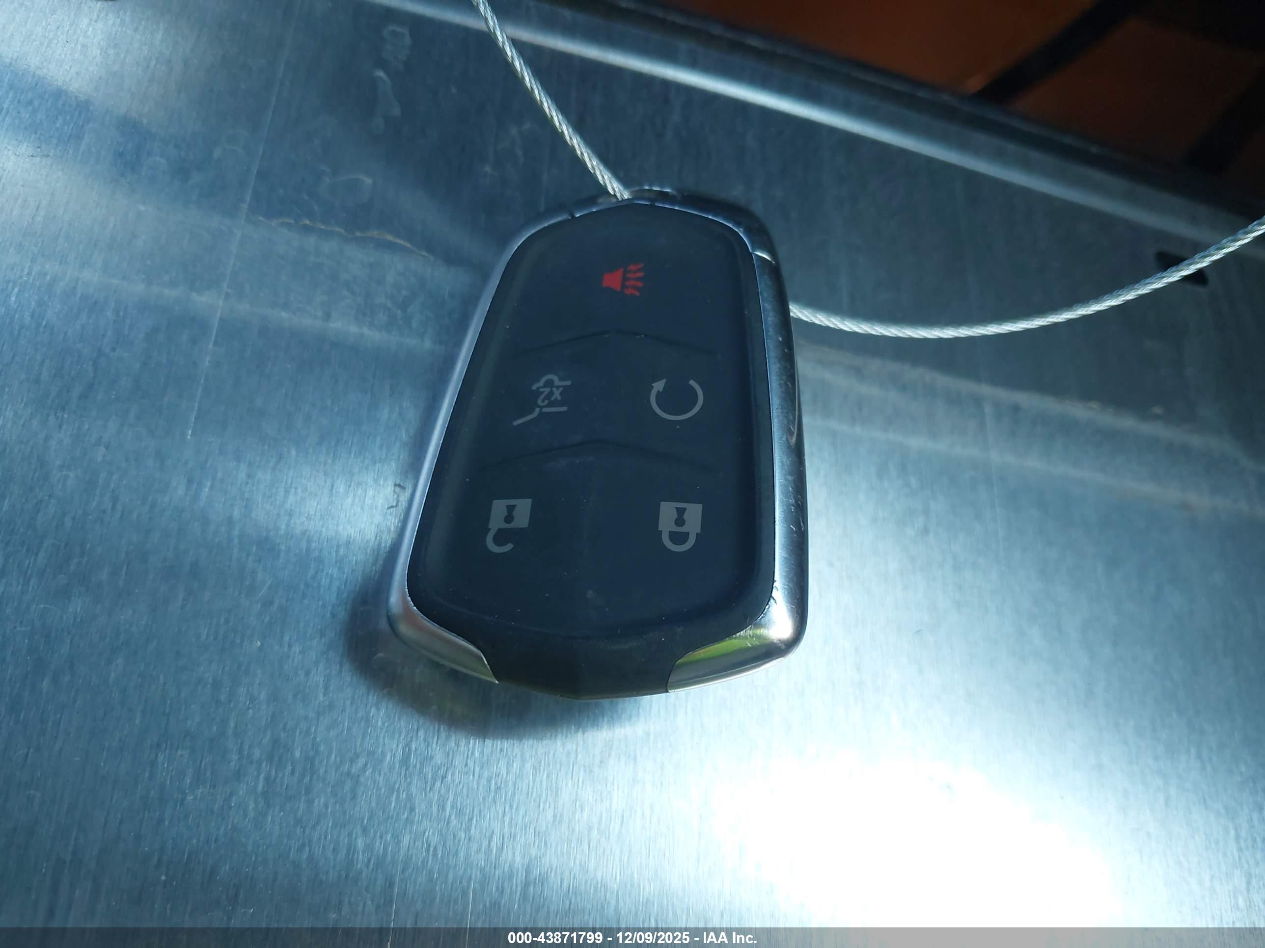 CADILLAC SRX image 11