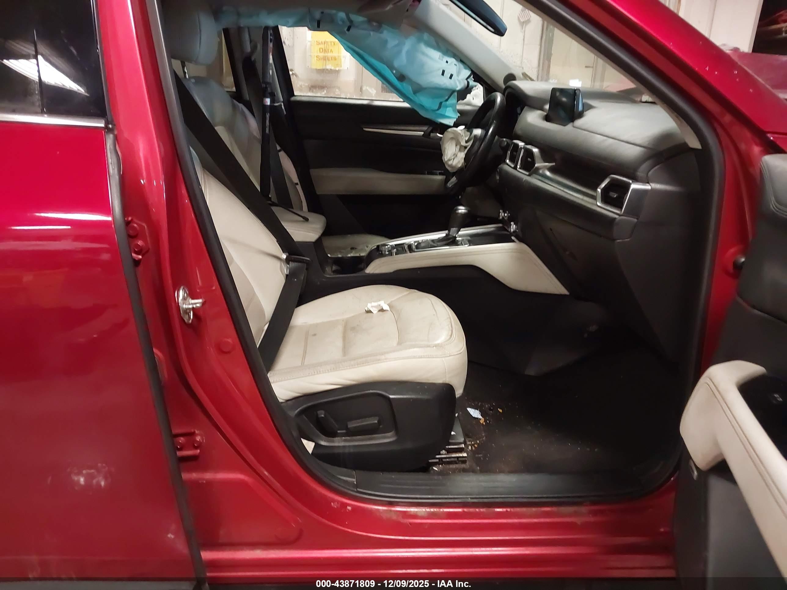 MAZDA CX-5 image 5