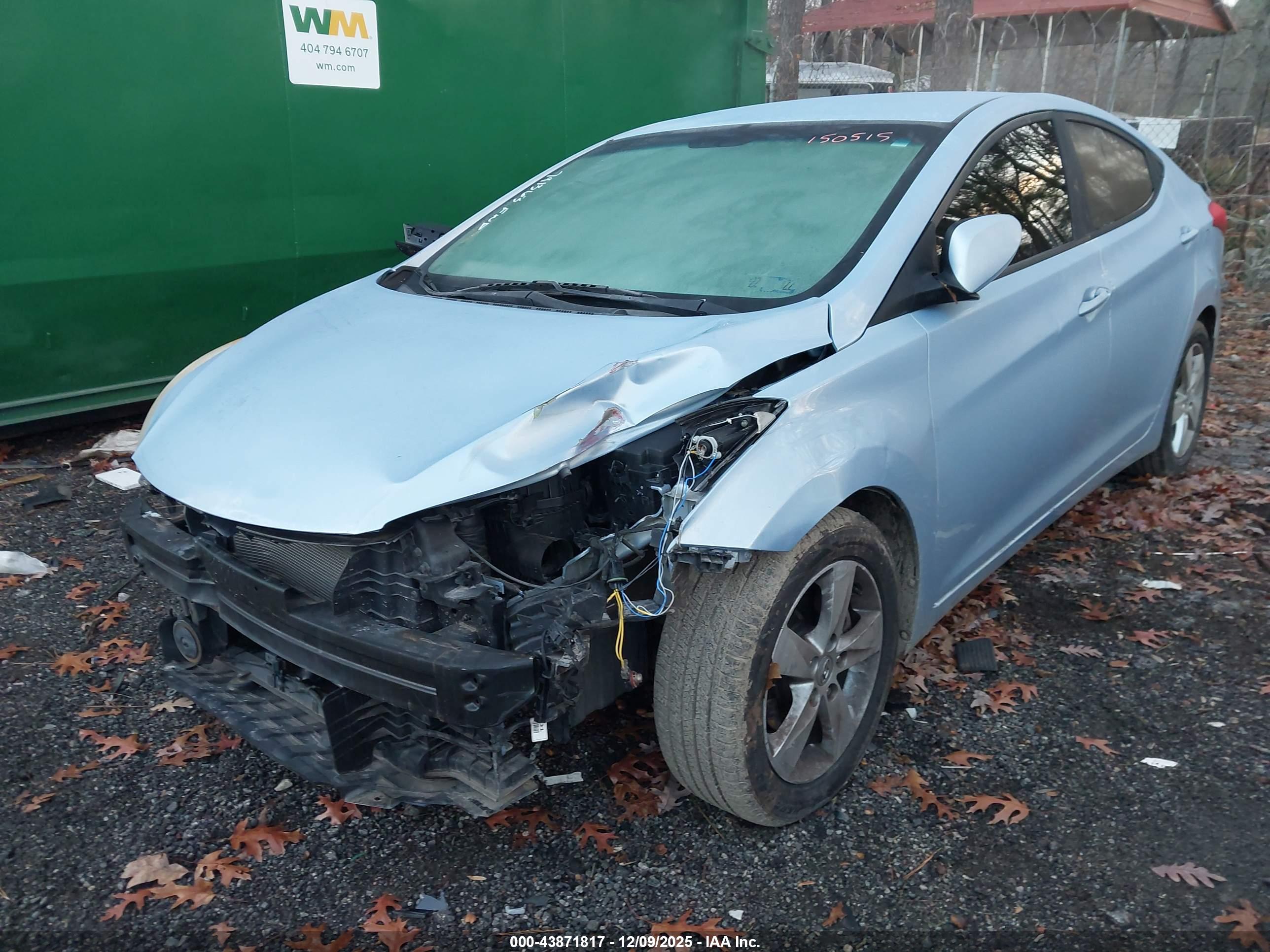 HYUNDAI ELANTRA image 6