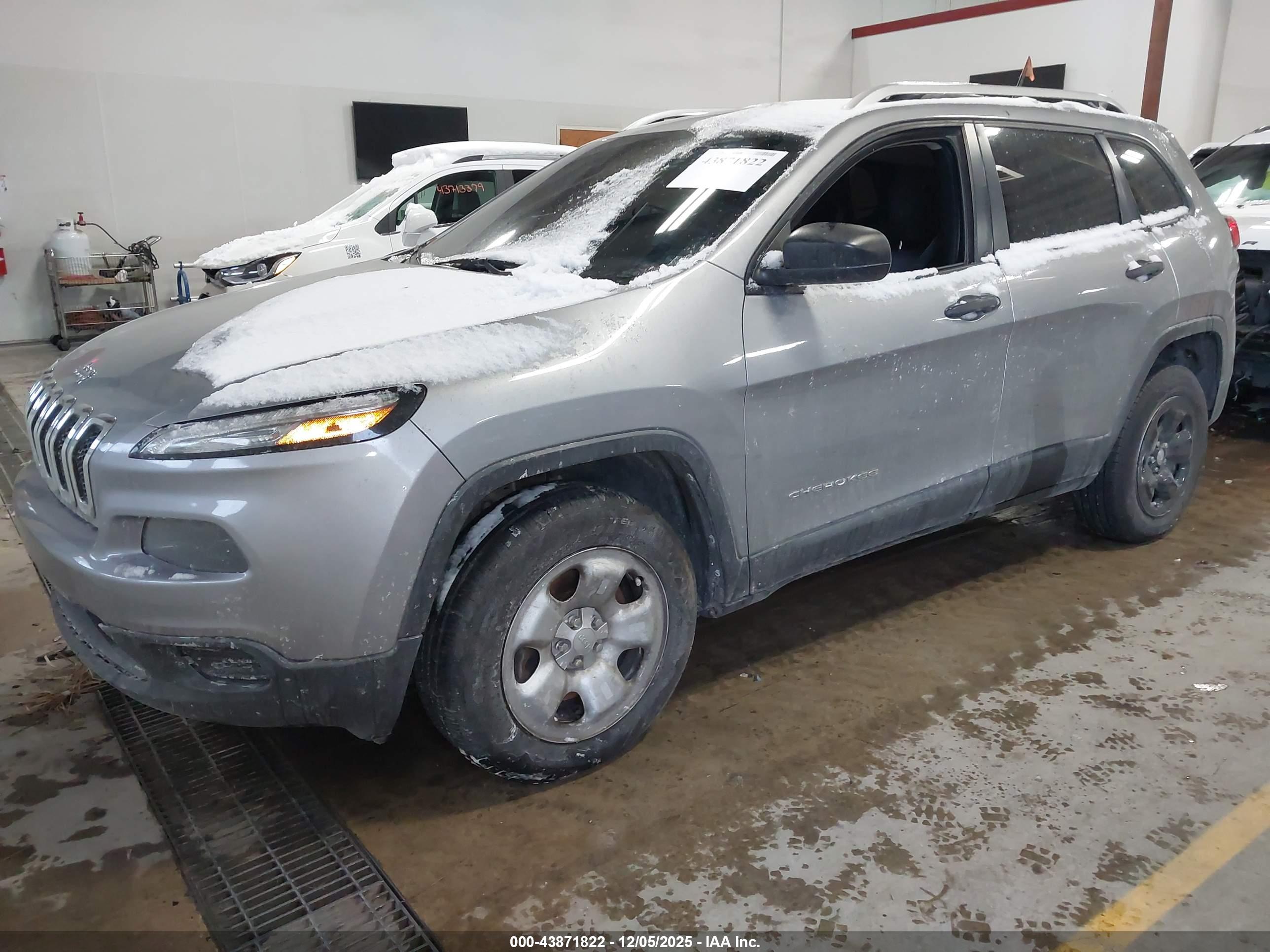 JEEP CHEROKEE image 2