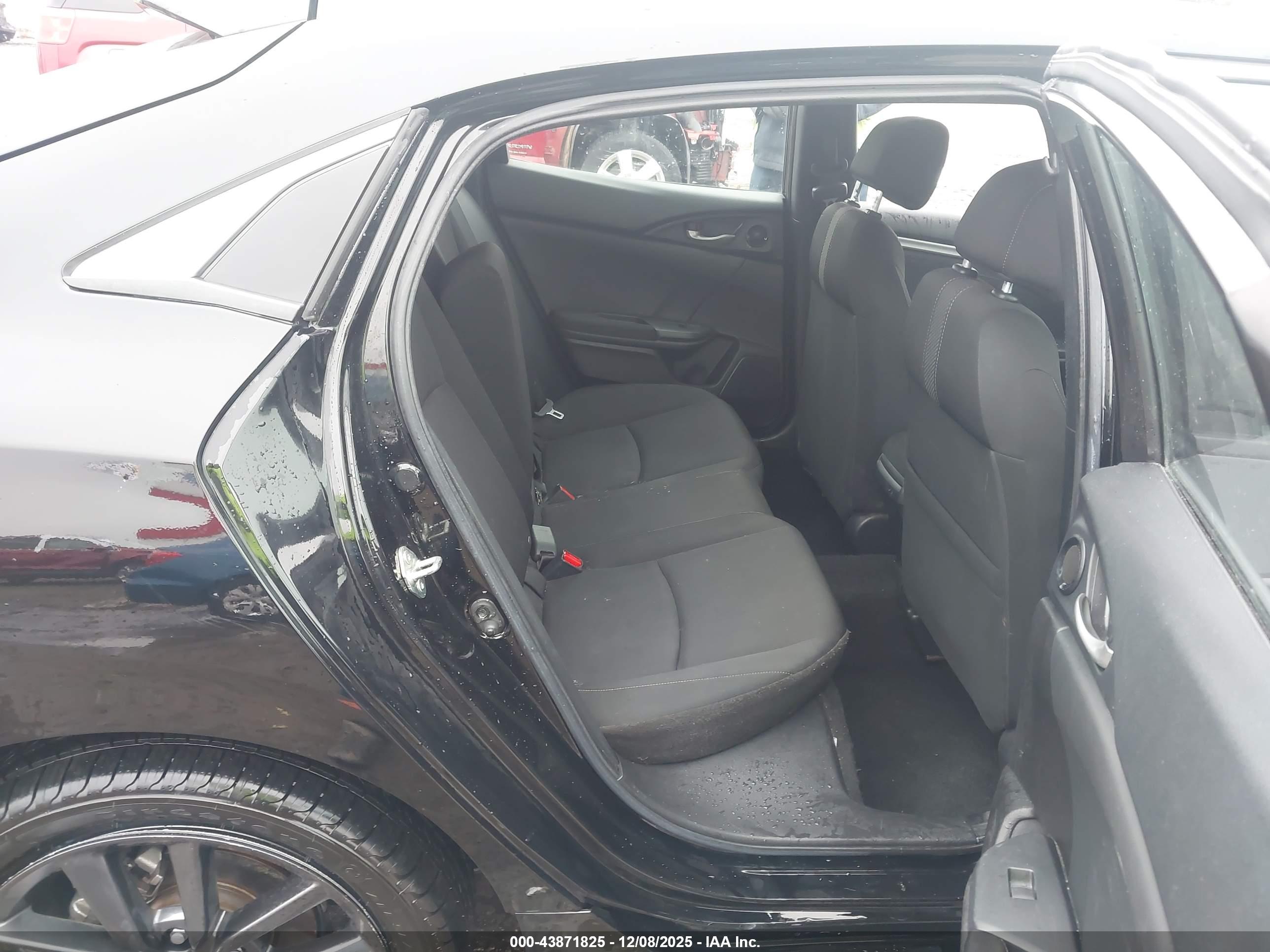 HONDA CIVIC image 8