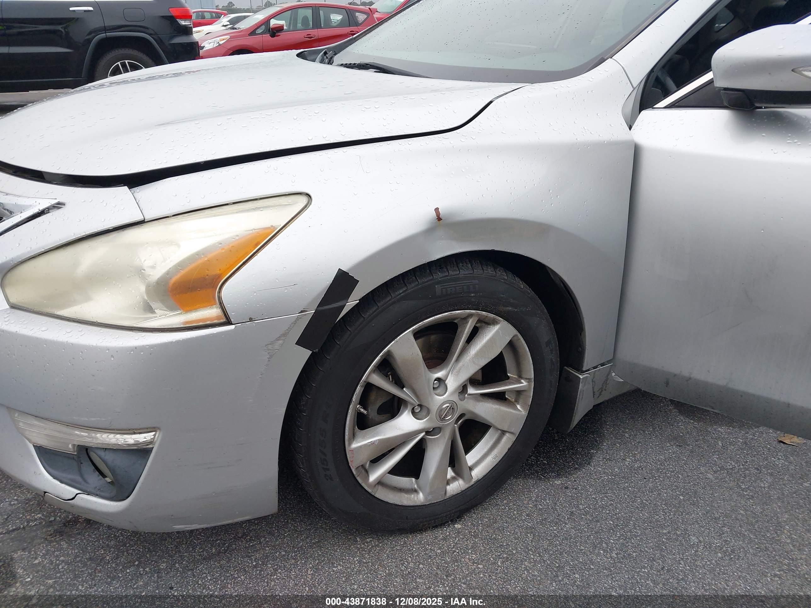 NISSAN ALTIMA image 6