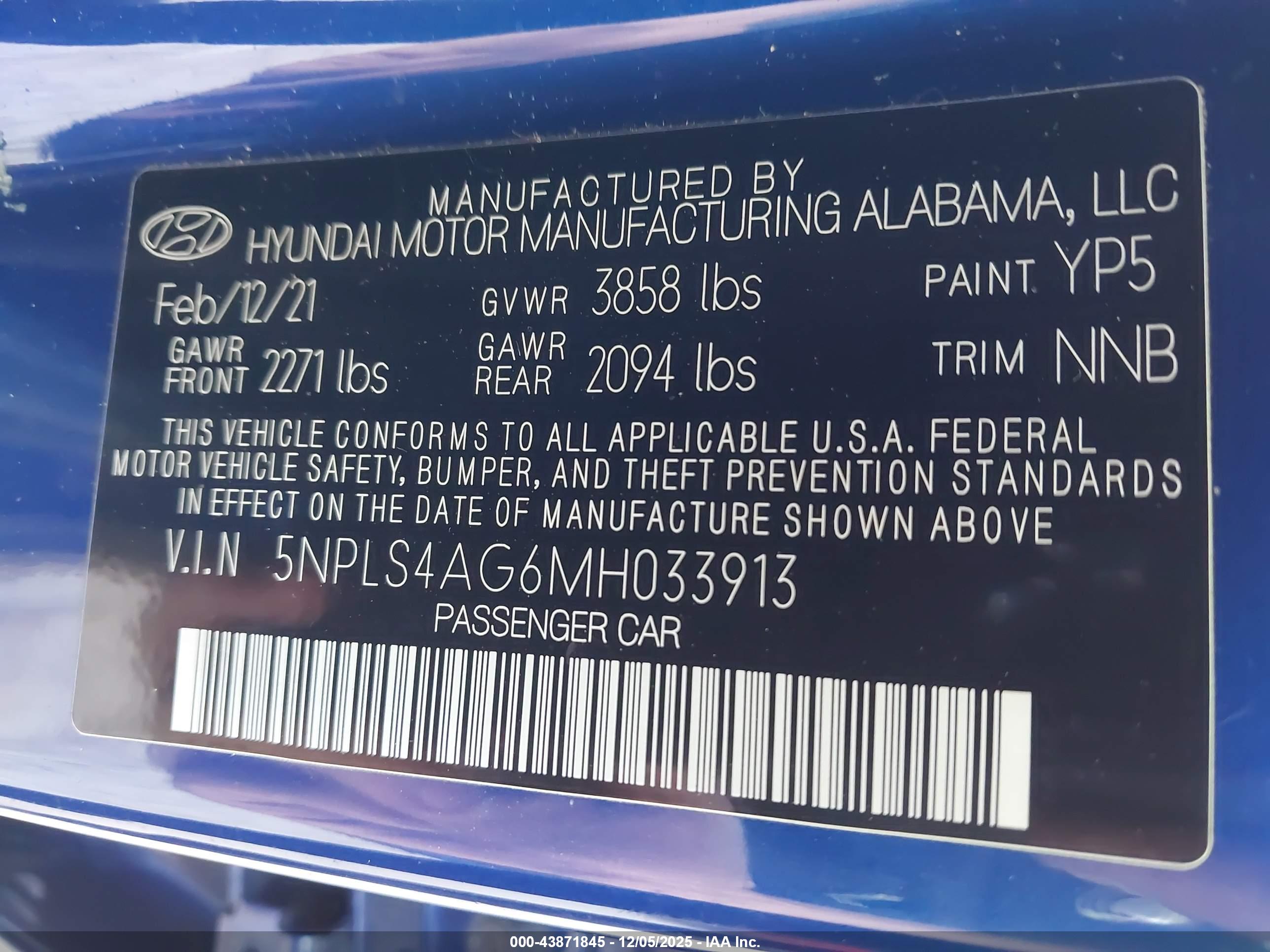 HYUNDAI ELANTRA image 9