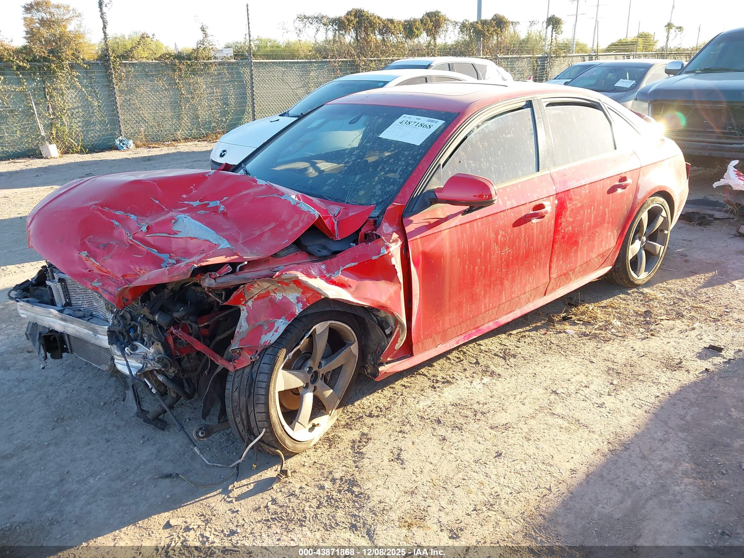 AUDI A4 image 2