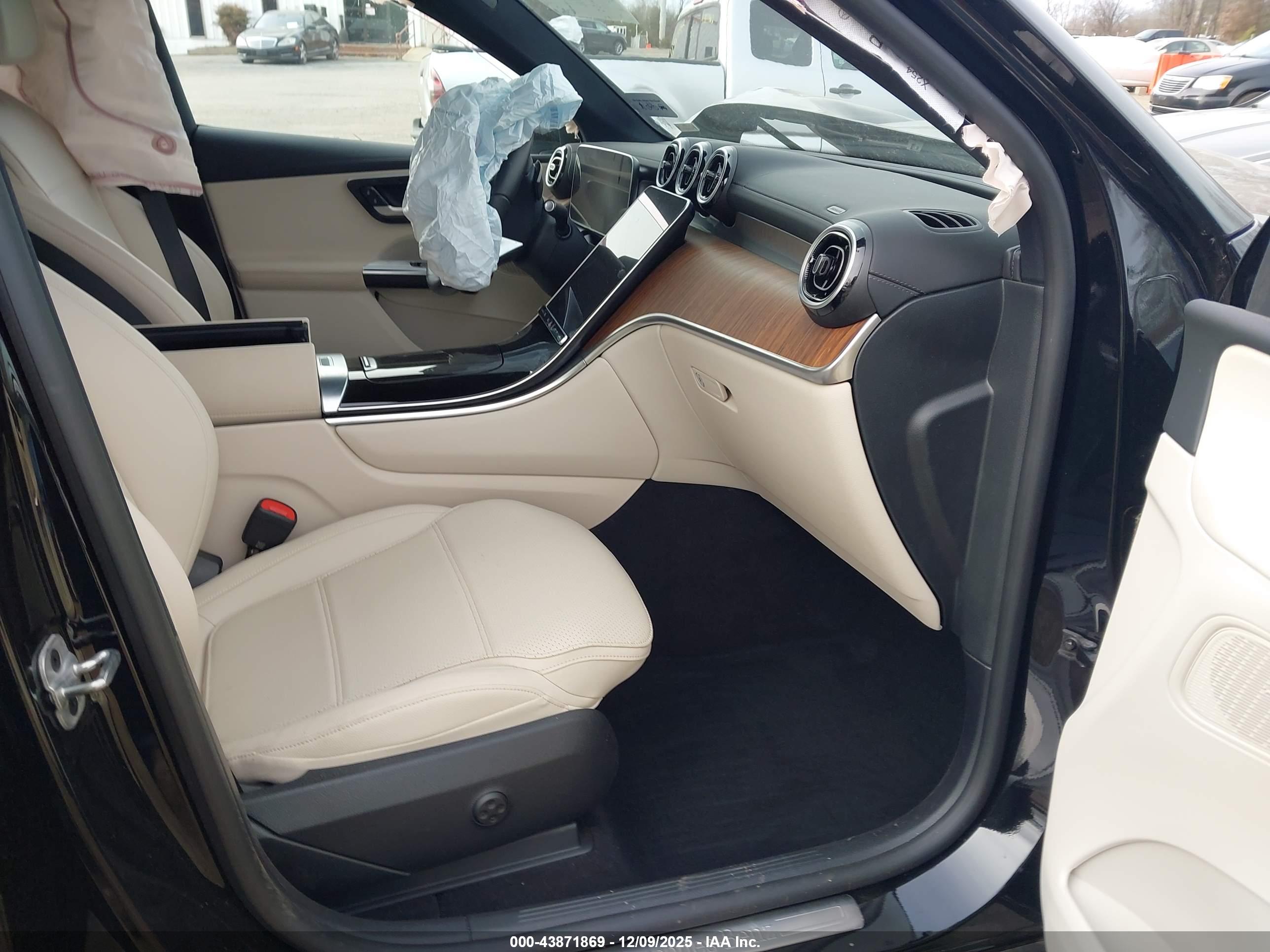 MERCEDES-BENZ GLC image 5