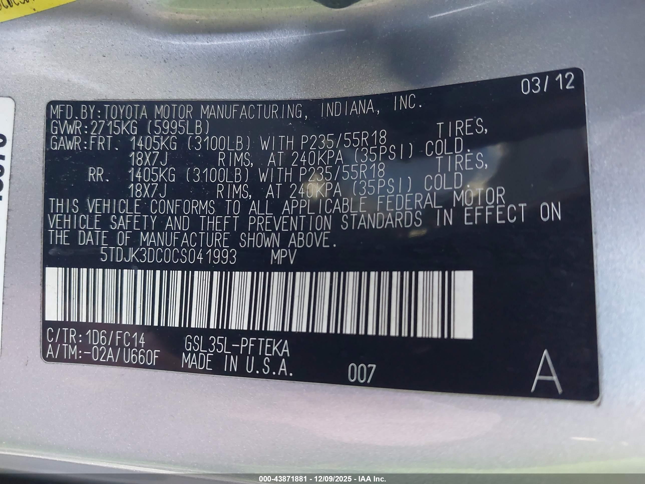 TOYOTA SIENNA image 9