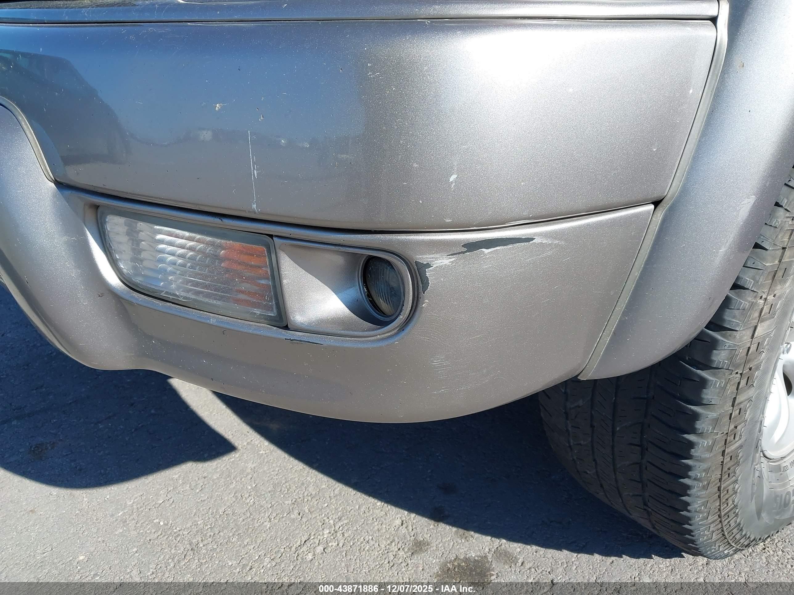 TOYOTA 4RUNNER image 6