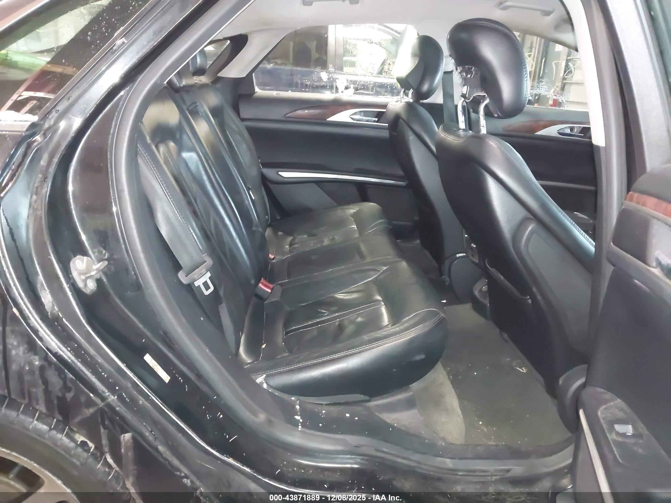 LINCOLN MKZ image 8