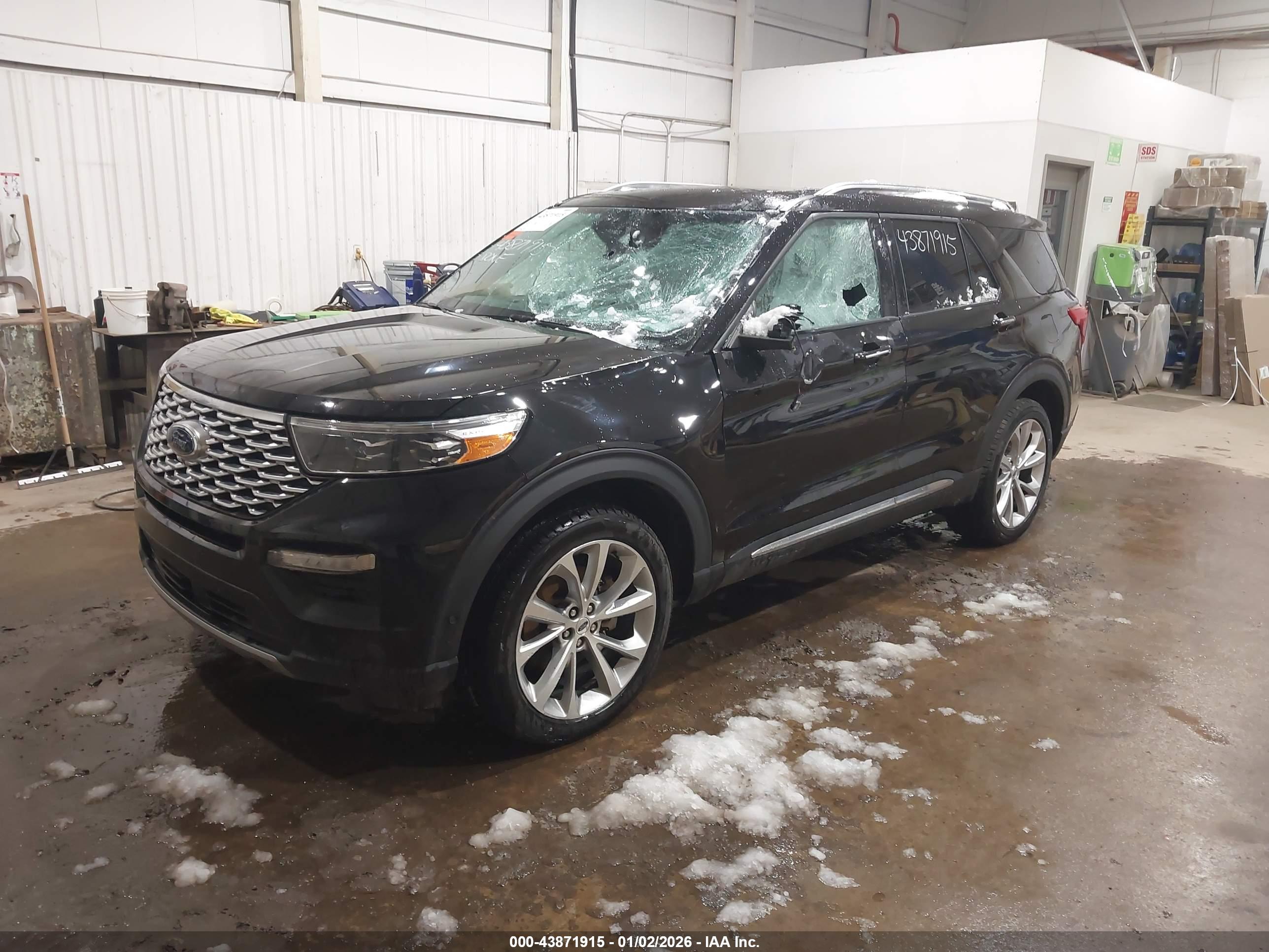 FORD EXPLORER image 2