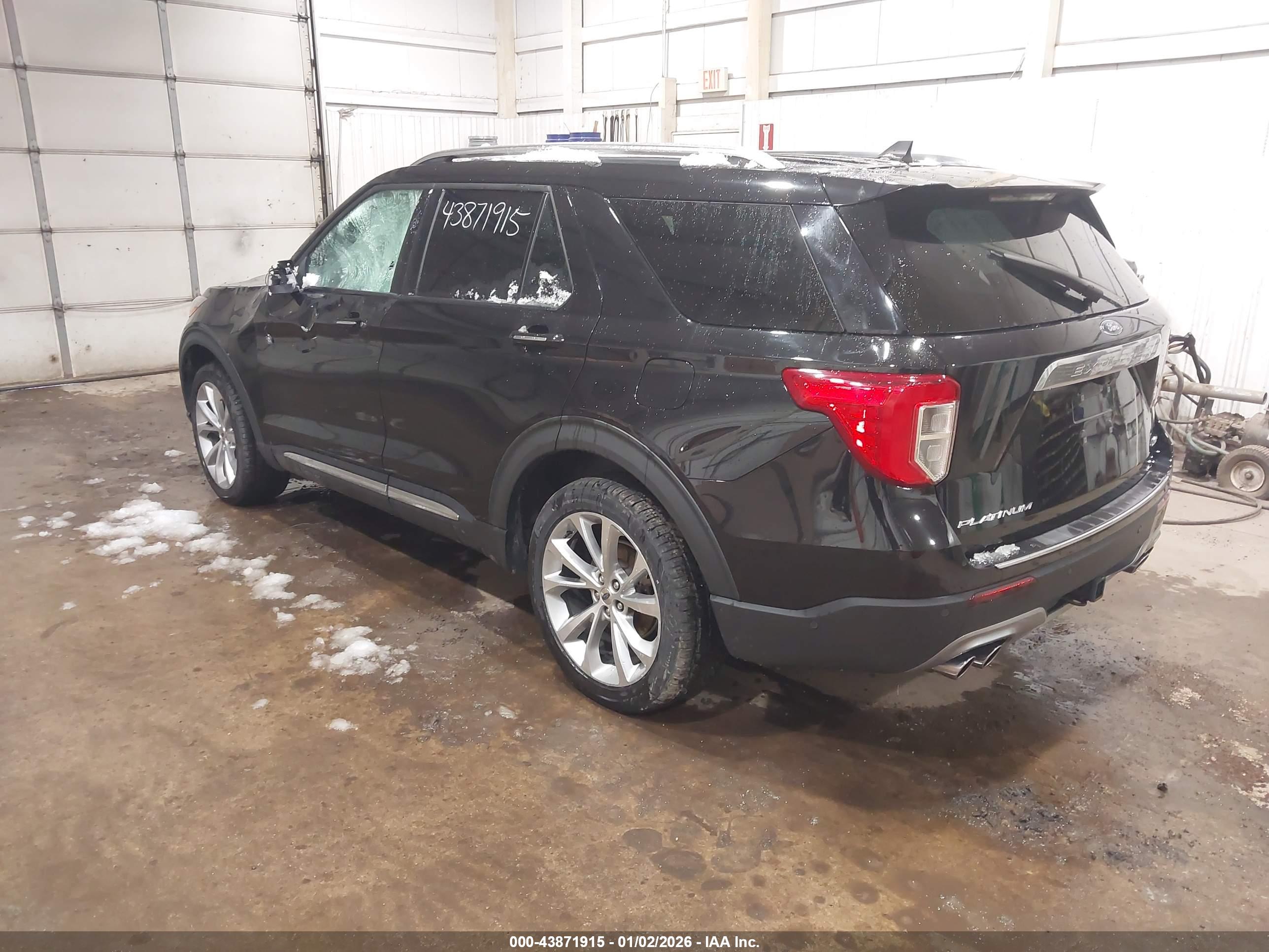 FORD EXPLORER image 3