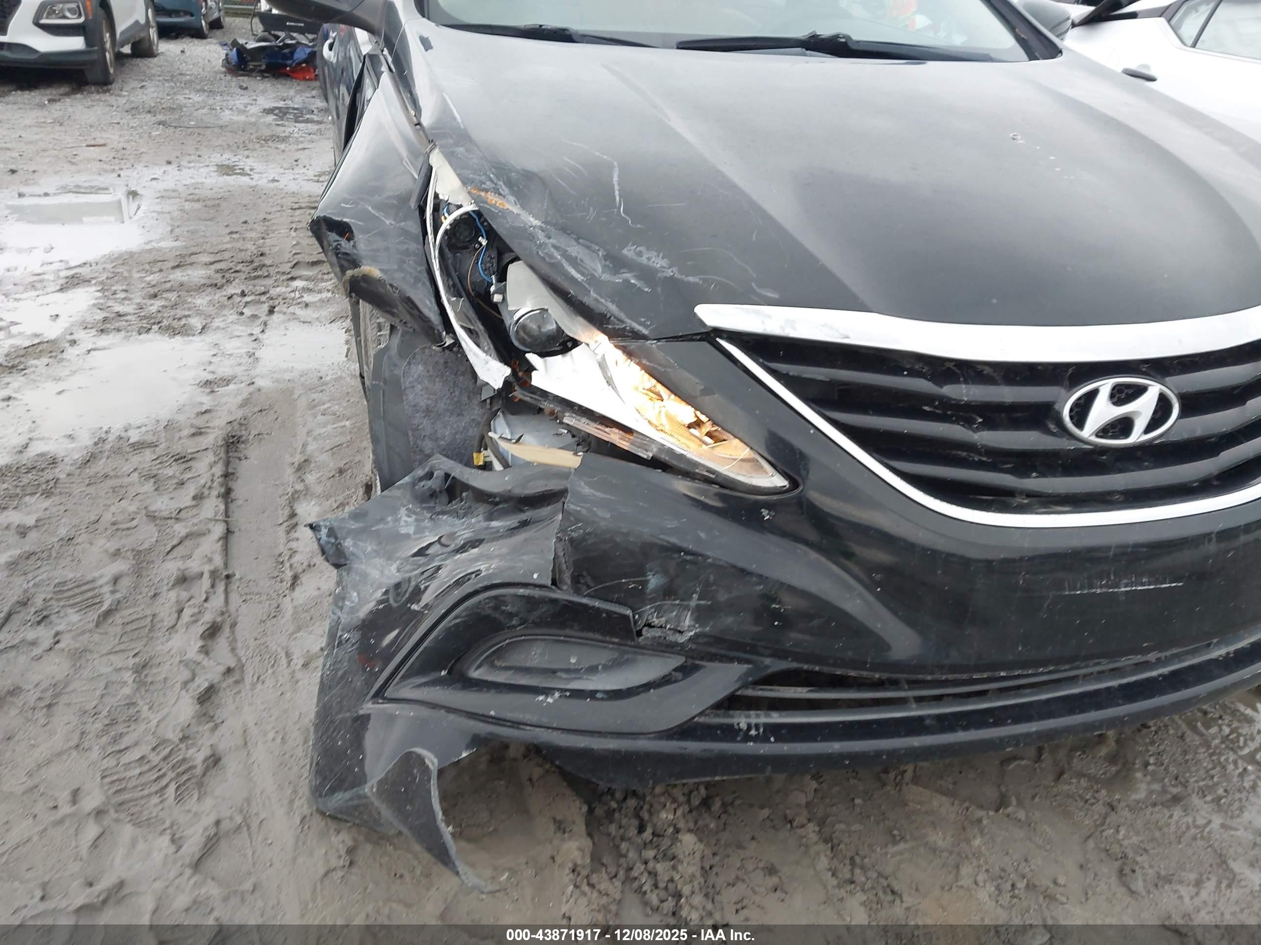 HYUNDAI SONATA image 6
