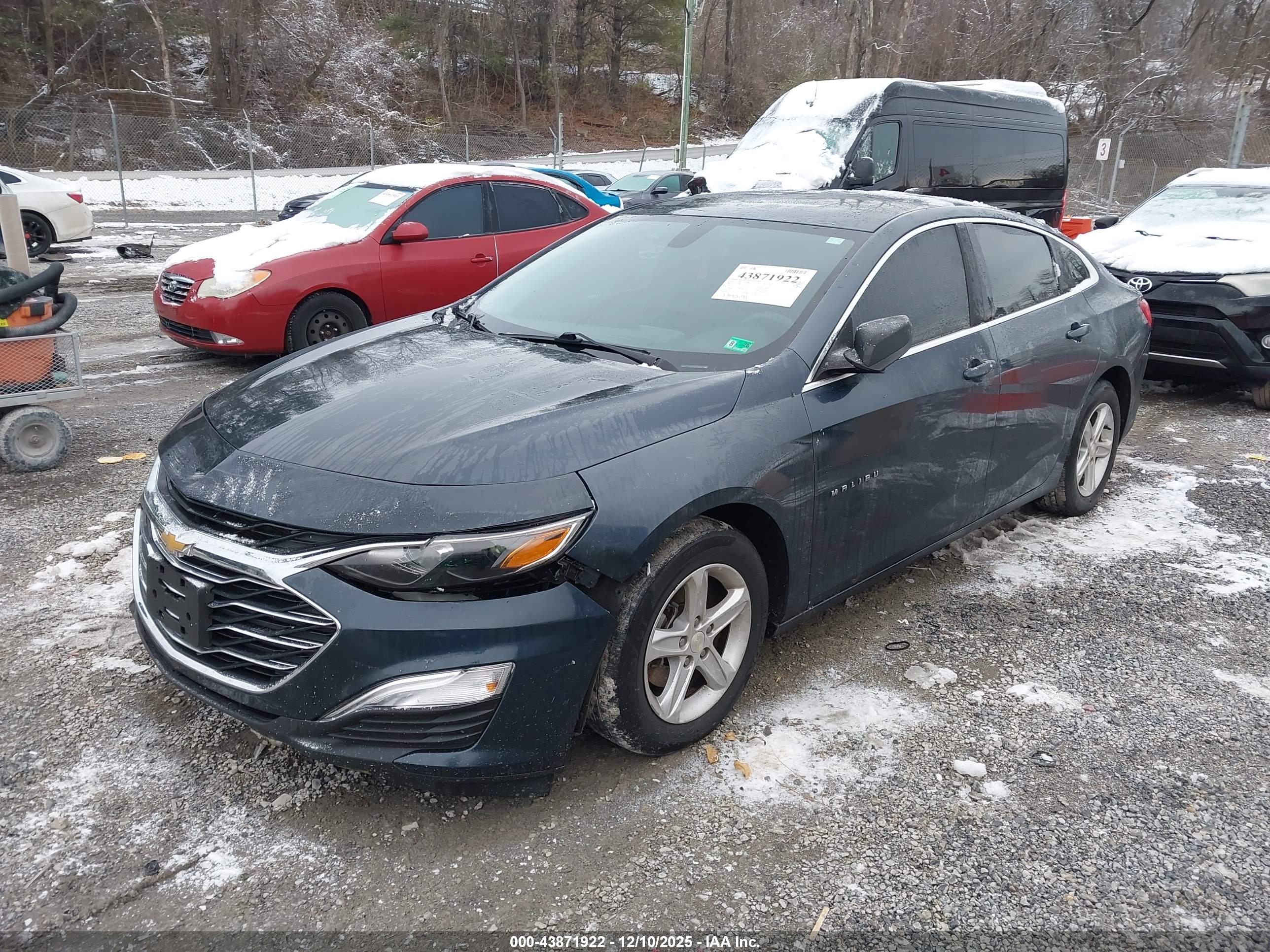 CHEVROLET MALIBU image 2