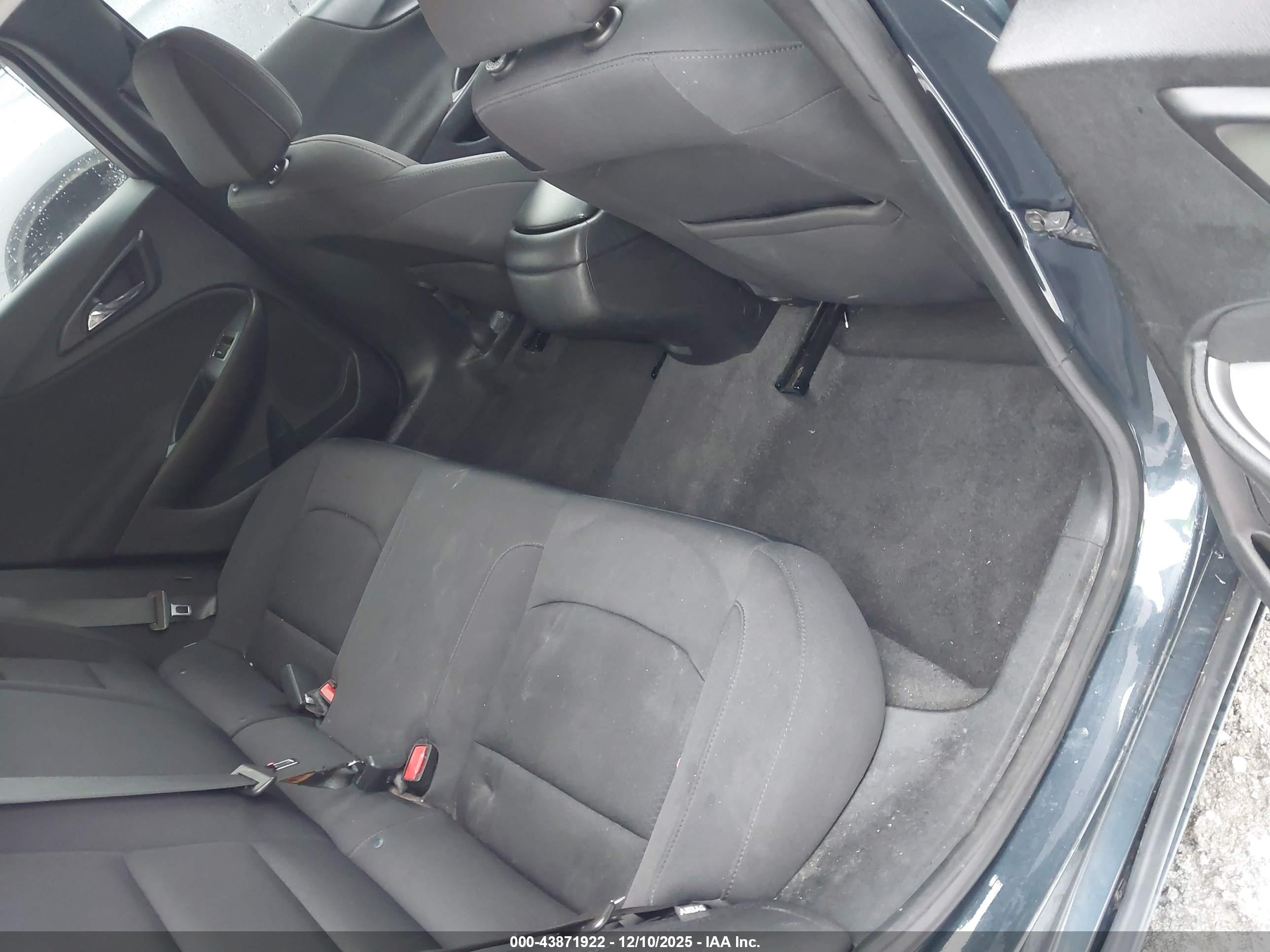 CHEVROLET MALIBU image 8