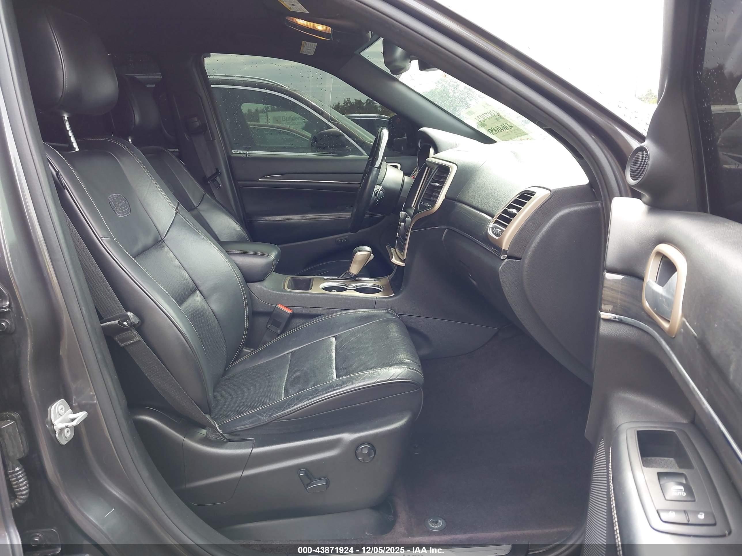 JEEP GRAND image 5