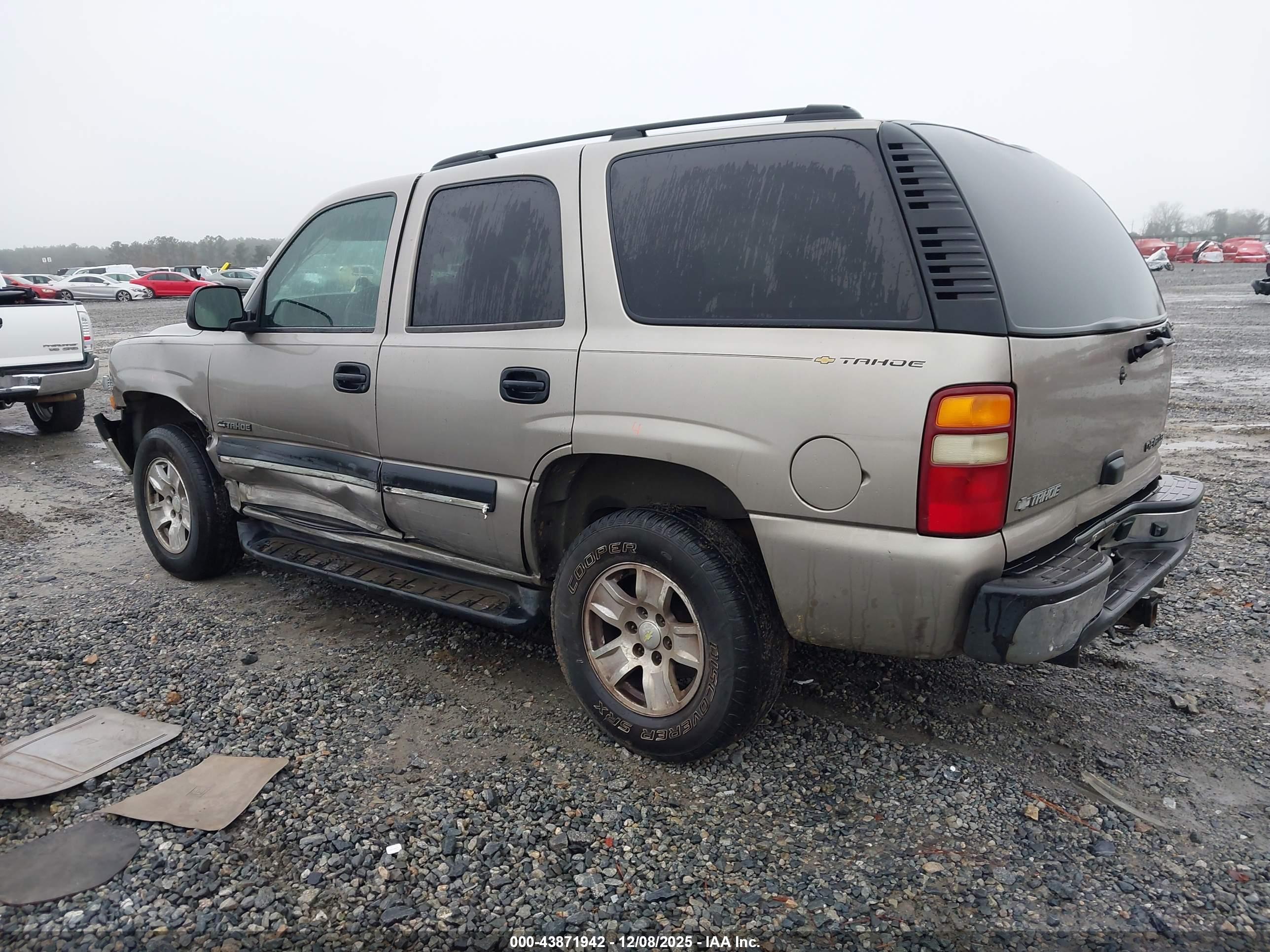 CHEVROLET TAHOE image 3