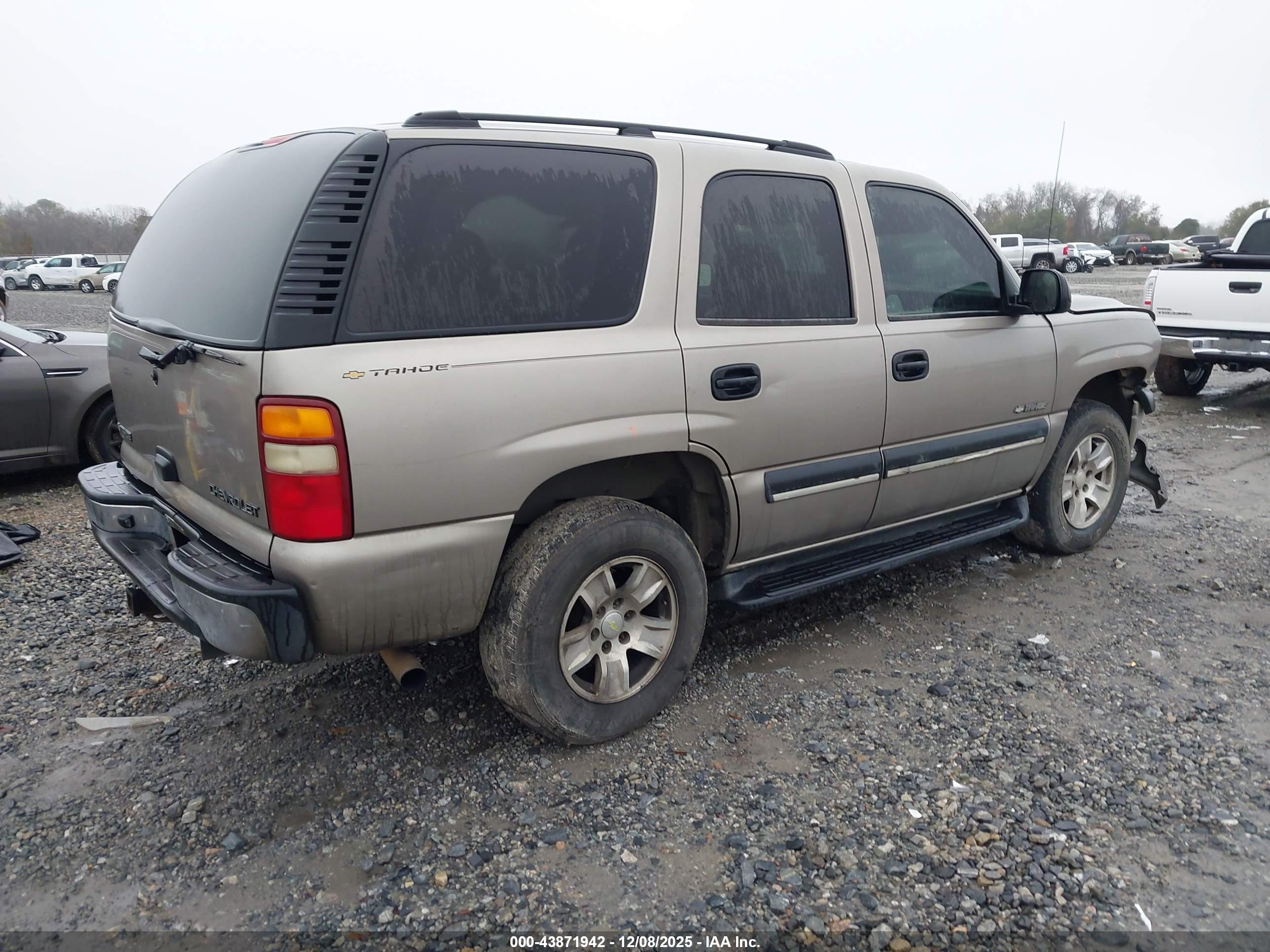 CHEVROLET TAHOE image 4
