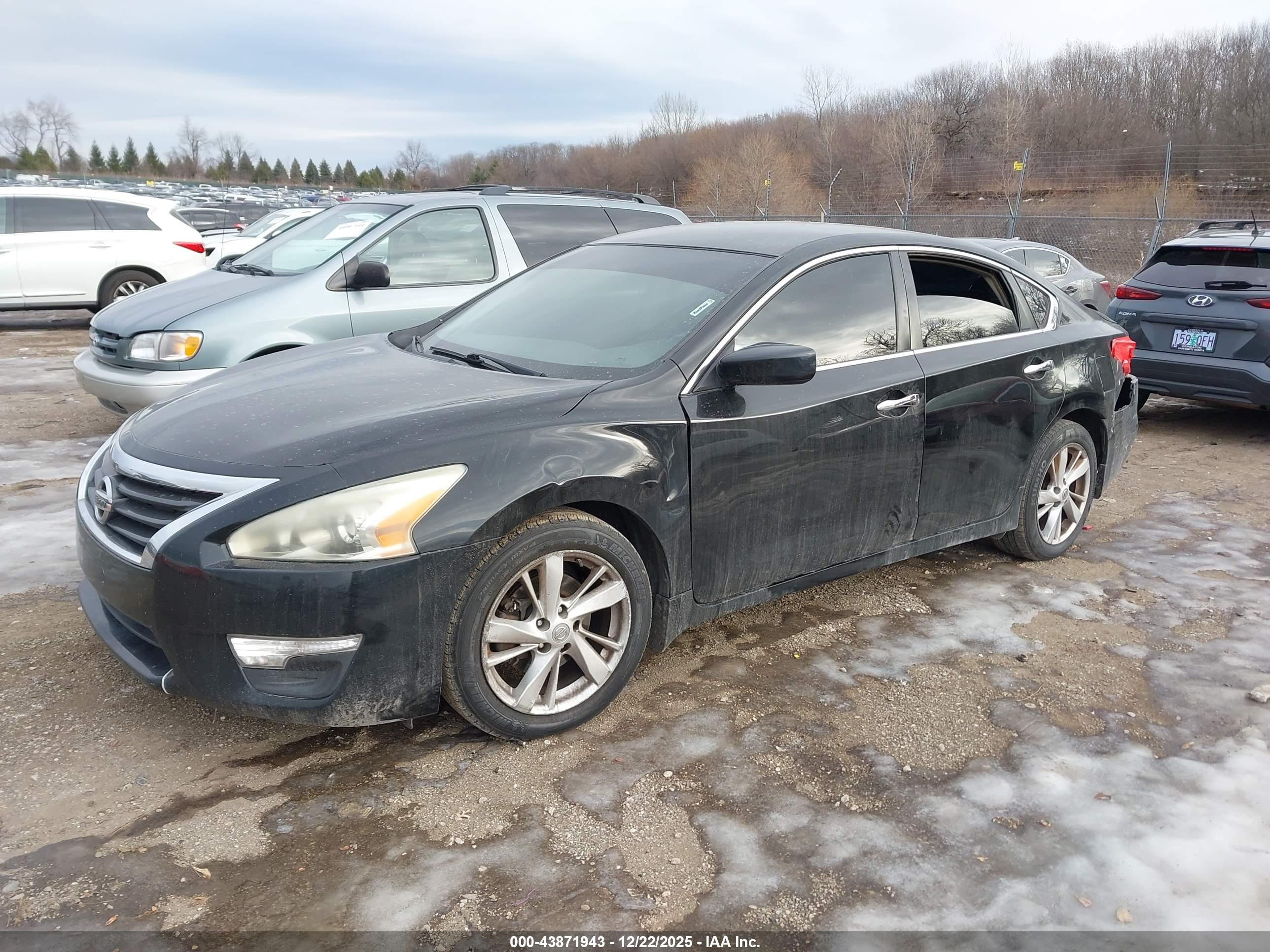 NISSAN ALTIMA image 2