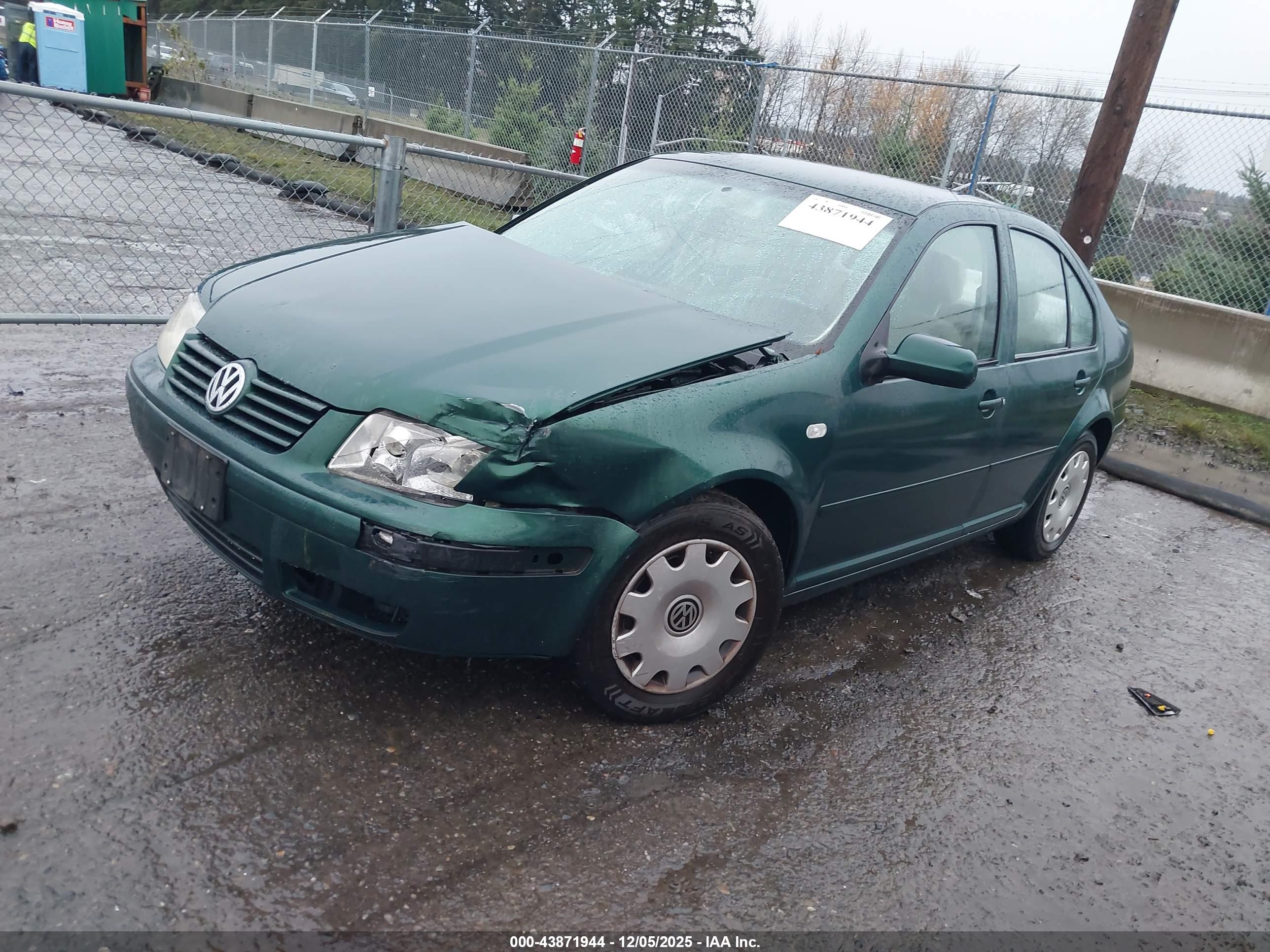 VOLKSWAGEN JETTA image 2