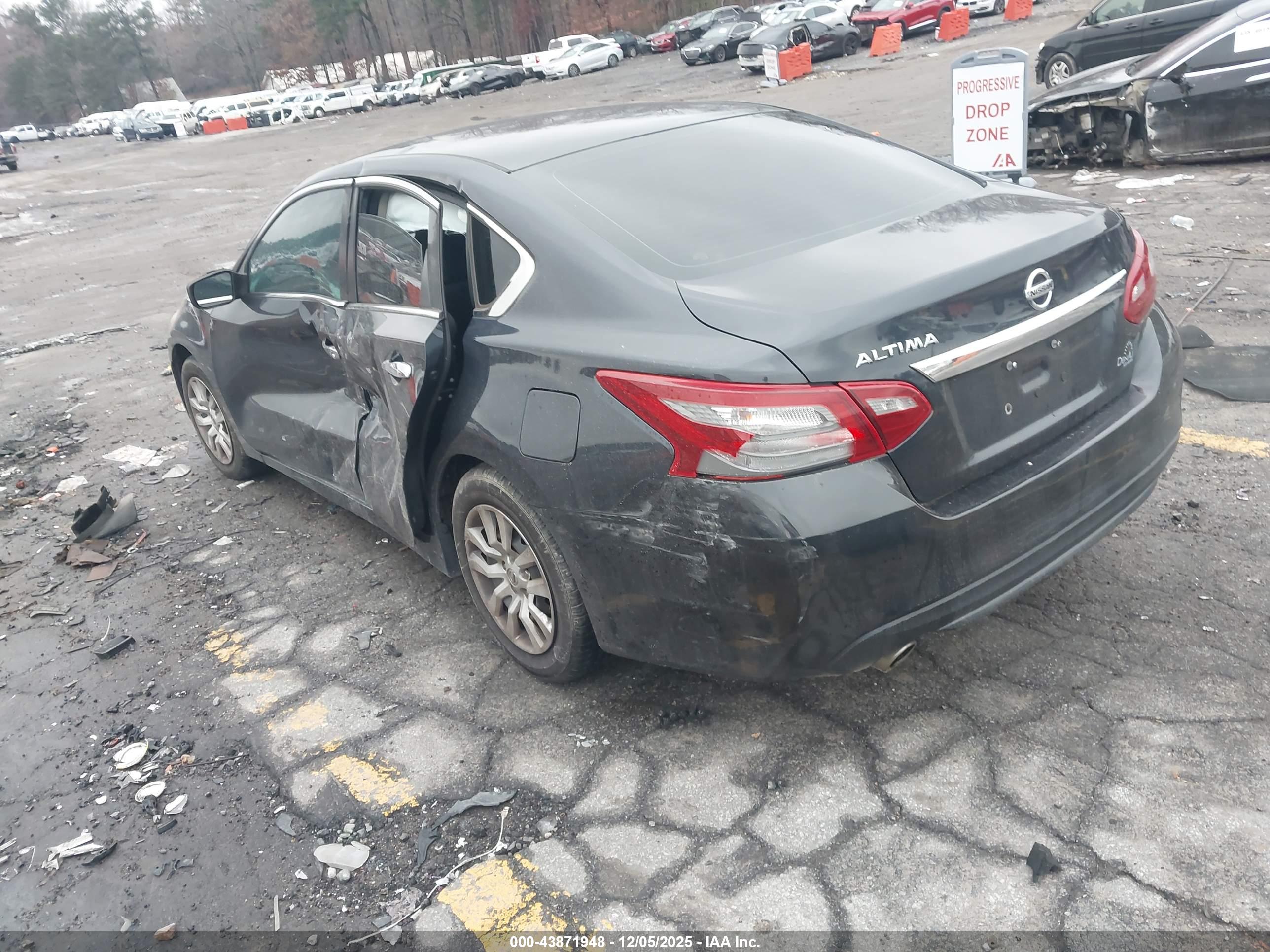 NISSAN ALTIMA image 3