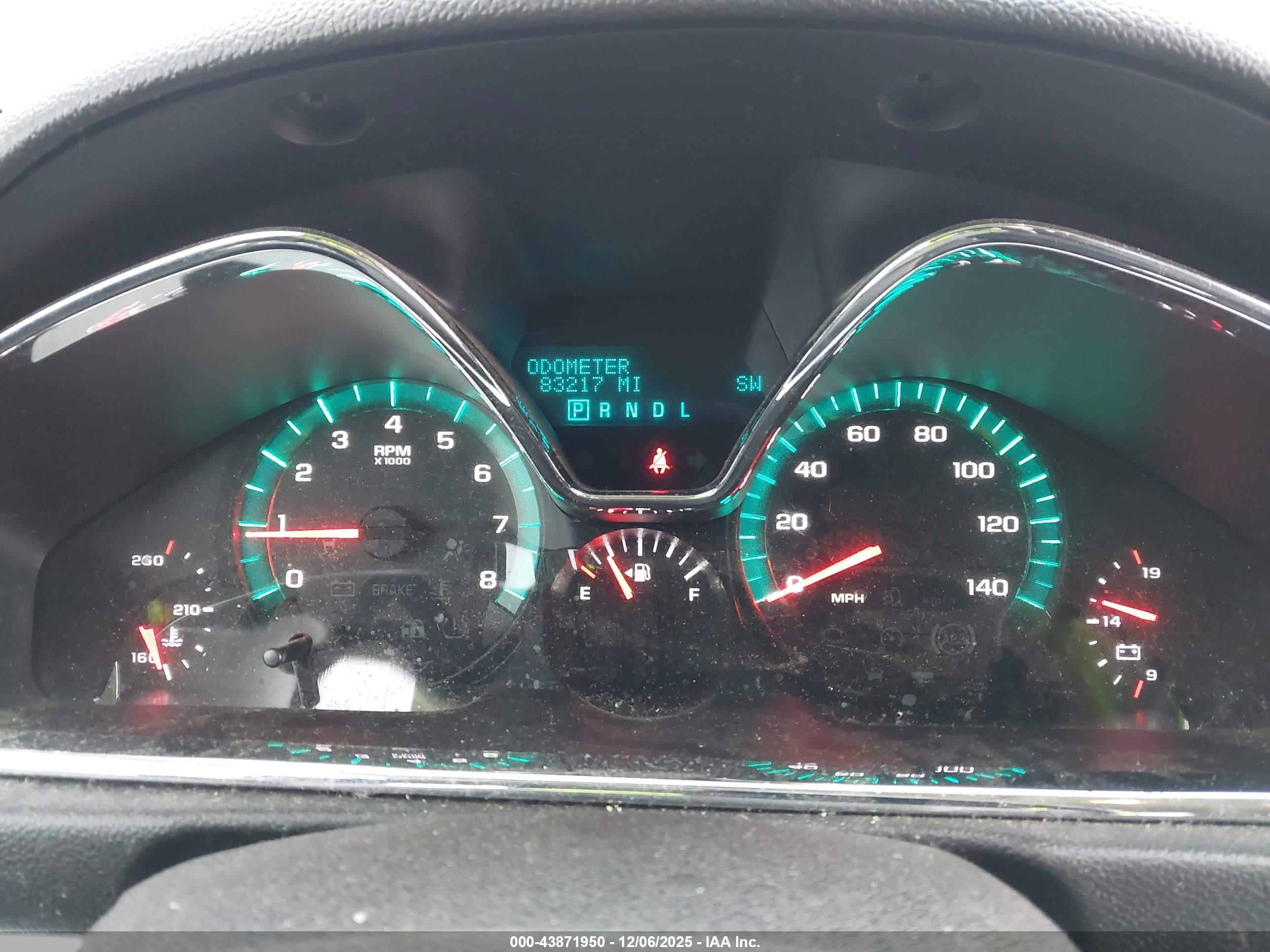 CHEVROLET TRAVERSE image 7