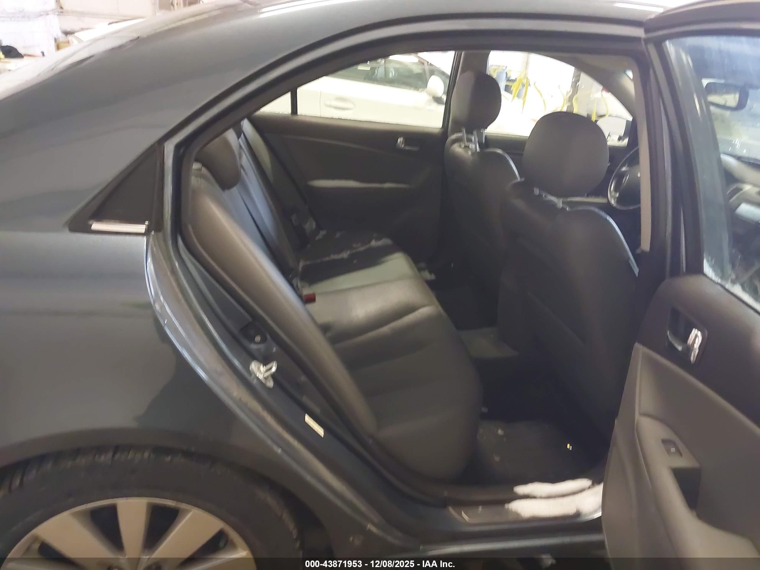 HYUNDAI SONATA image 8