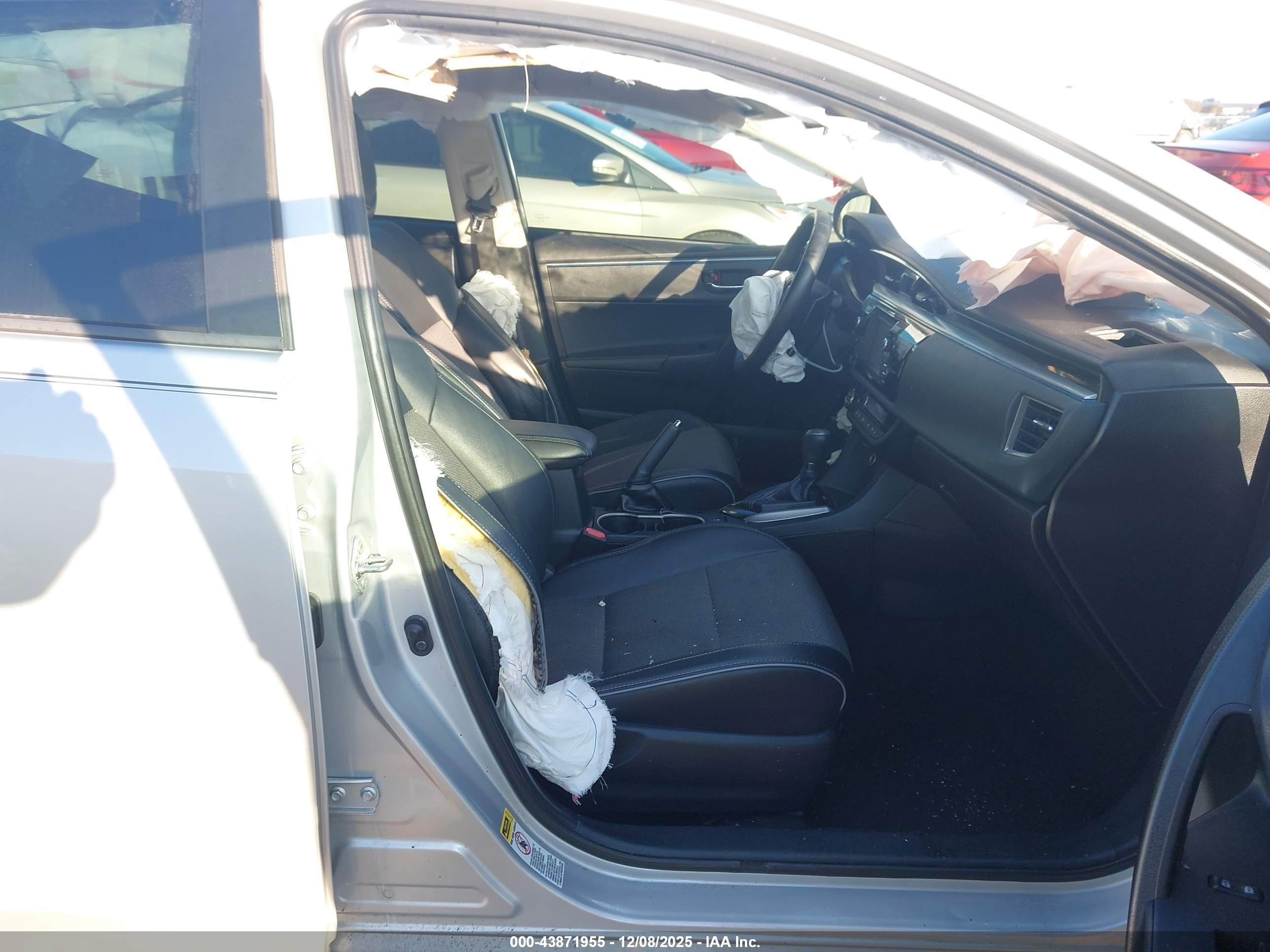 TOYOTA COROLLA image 5