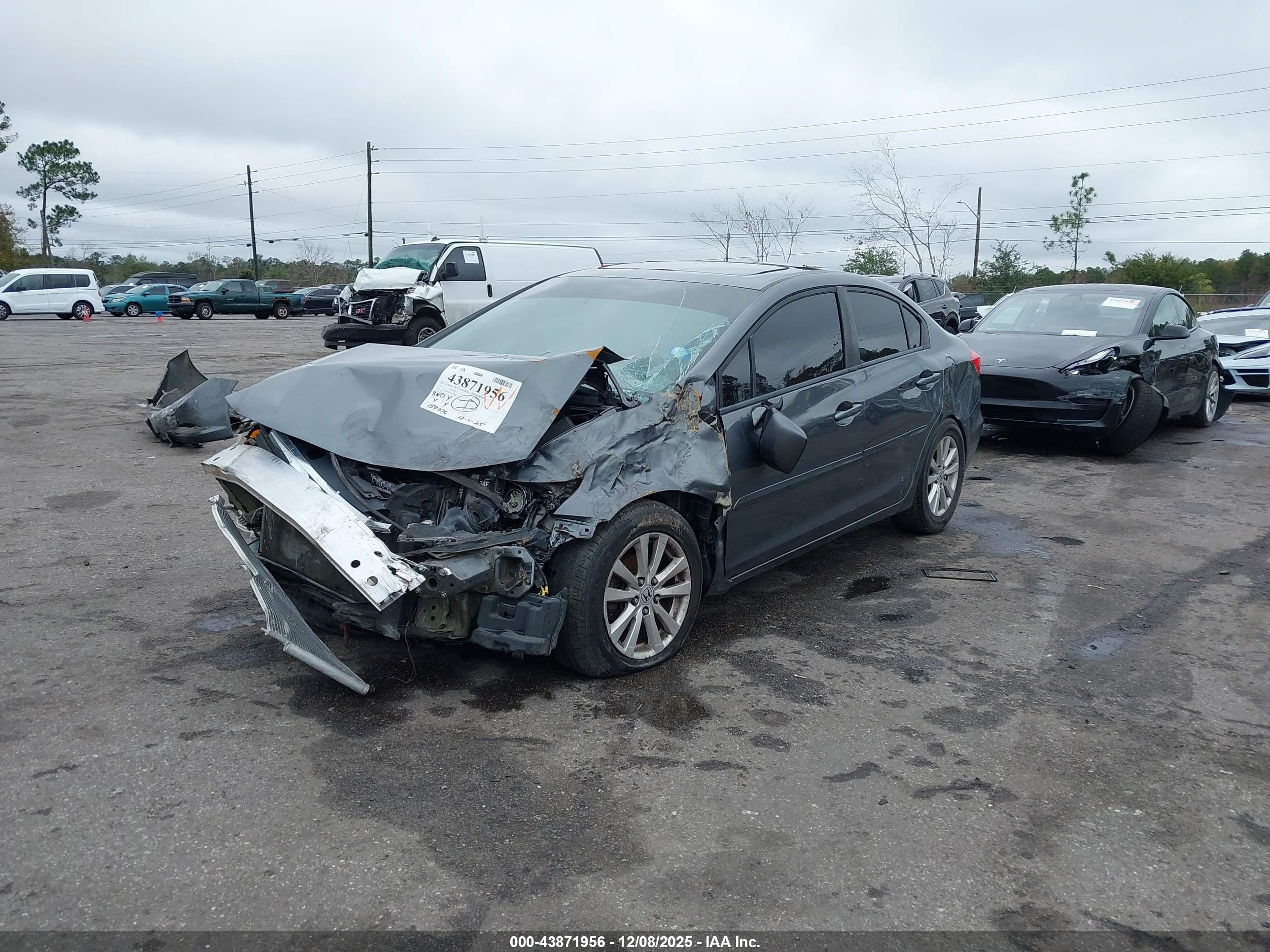 HONDA CIVIC image 2