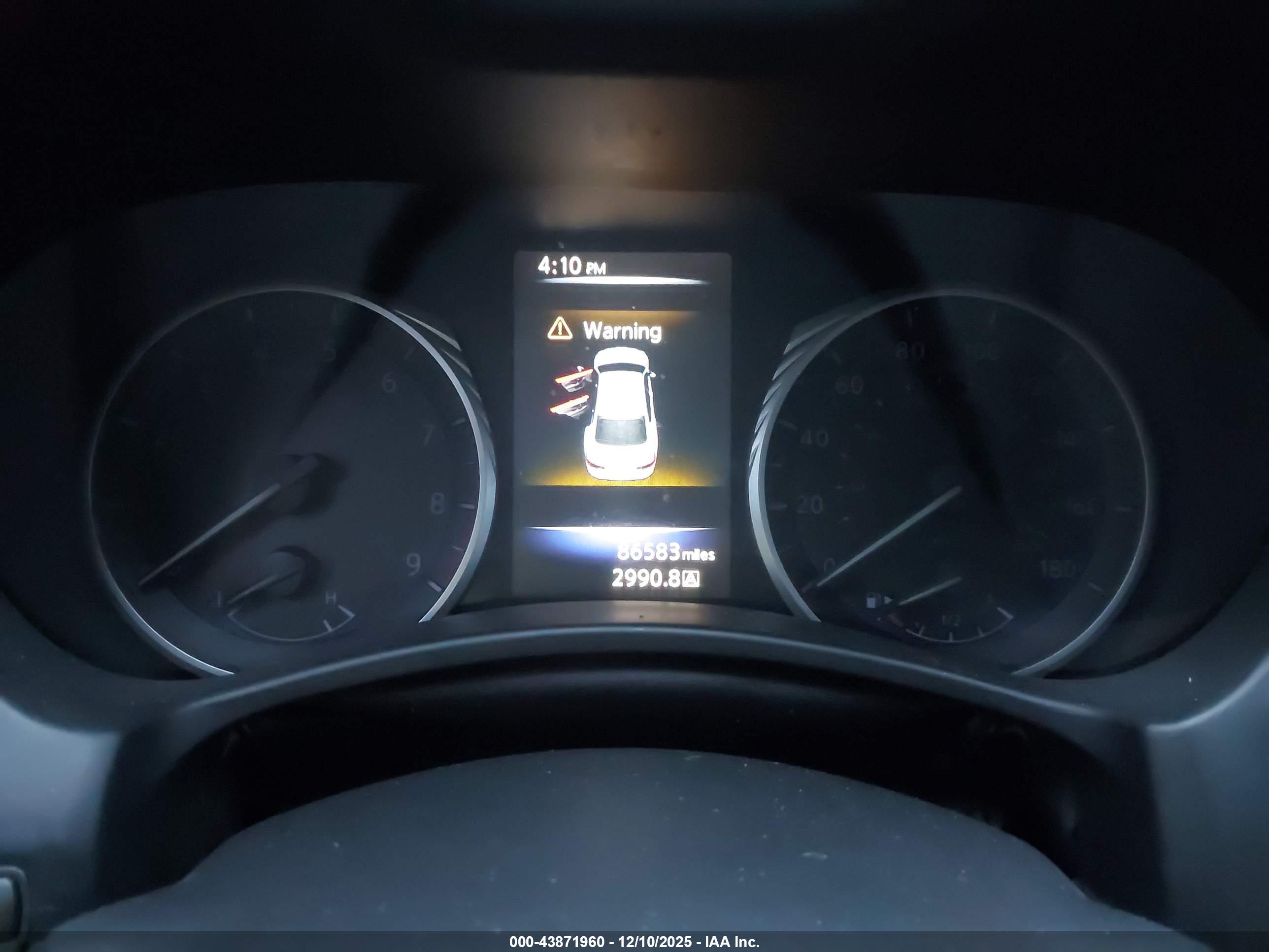 INFINITI Q50 image 7