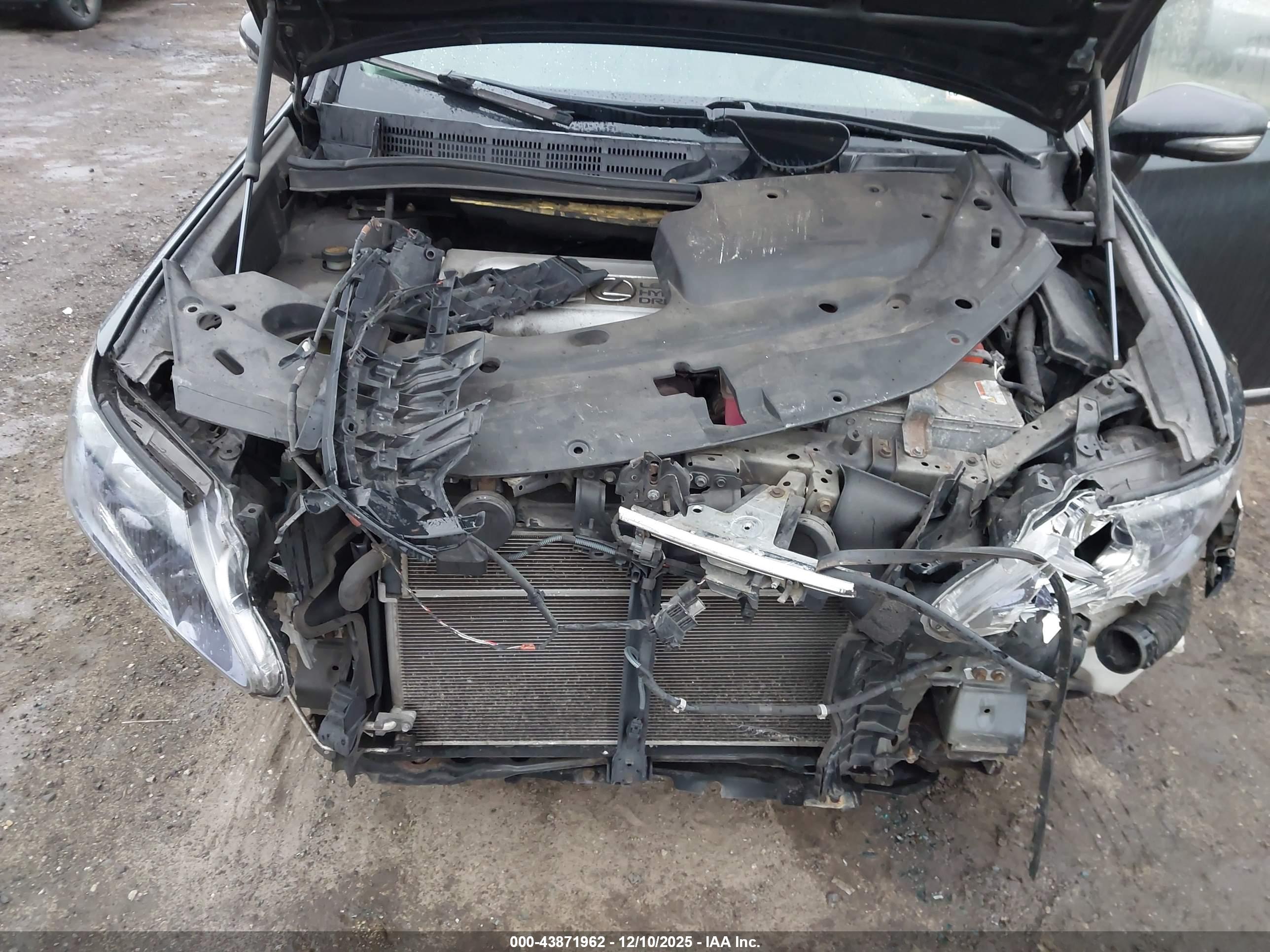 LEXUS HS image 10