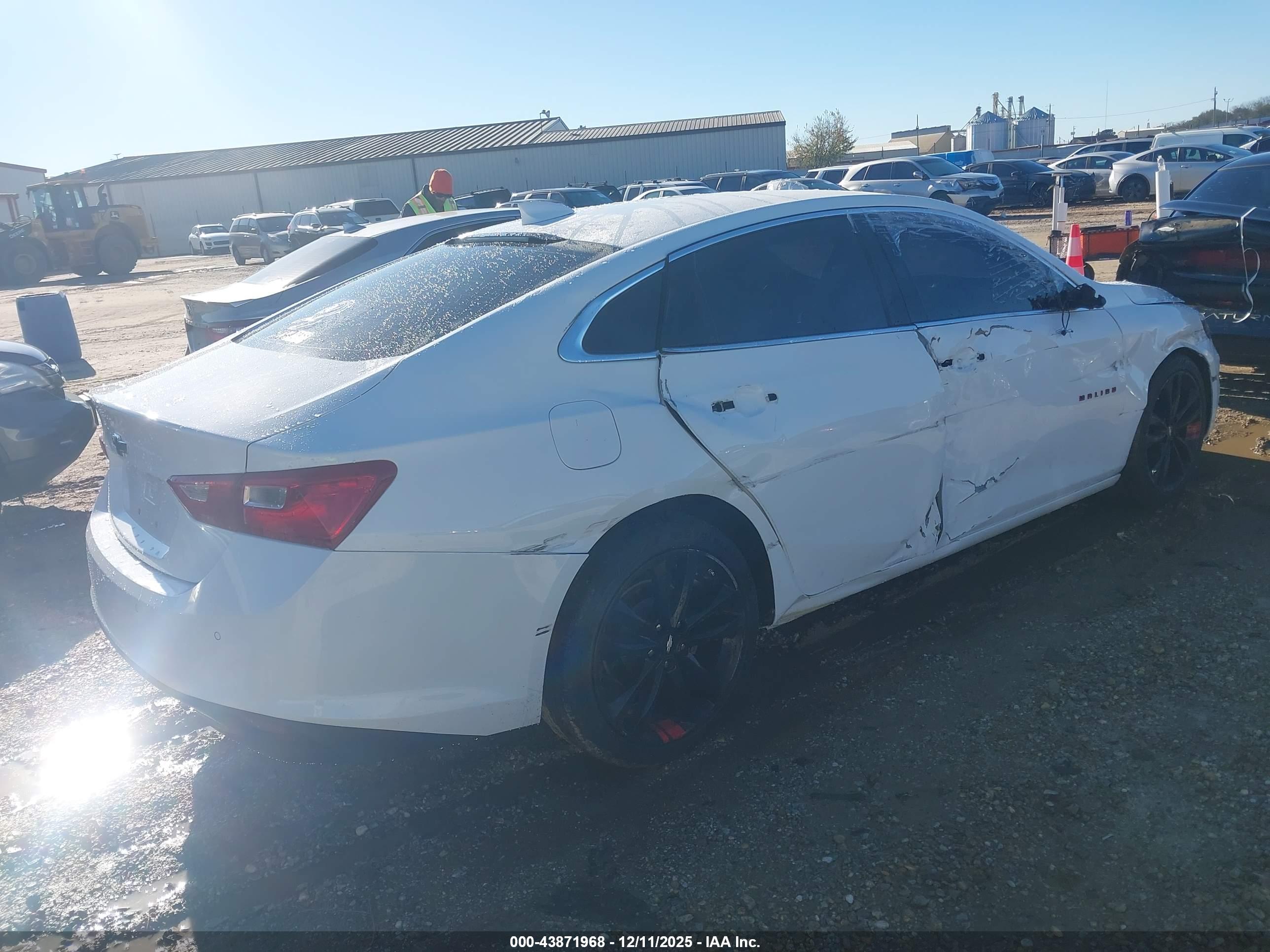 CHEVROLET MALIBU image 4