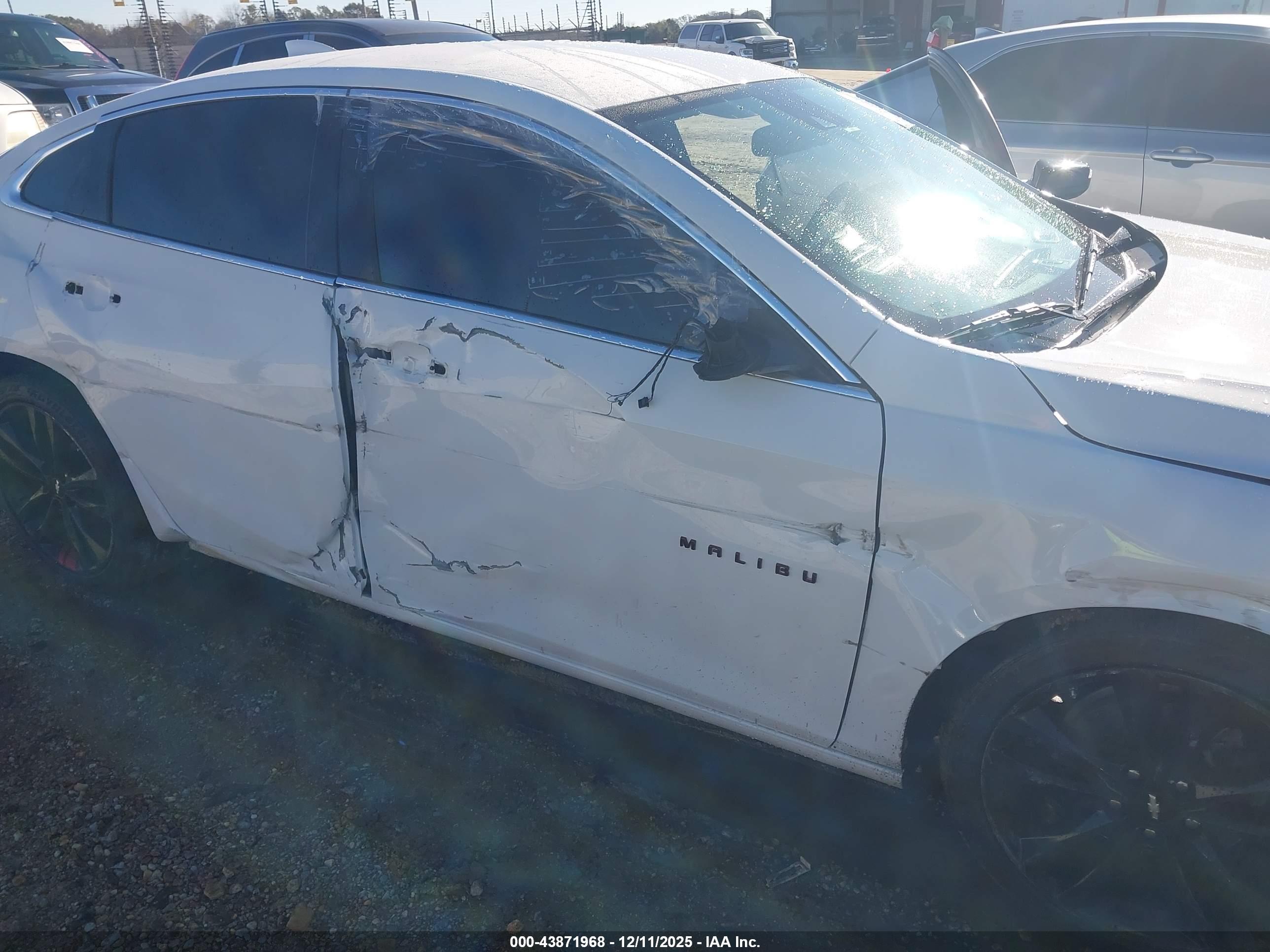 CHEVROLET MALIBU image 6