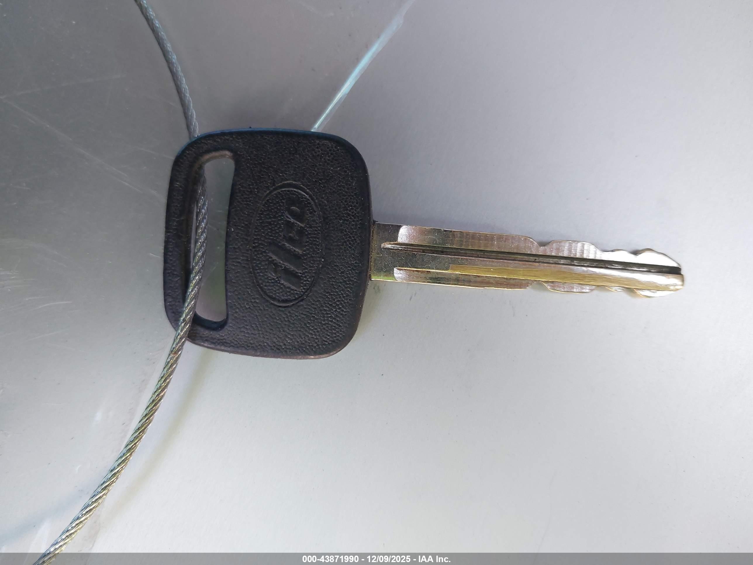 TOYOTA SIENNA image 11
