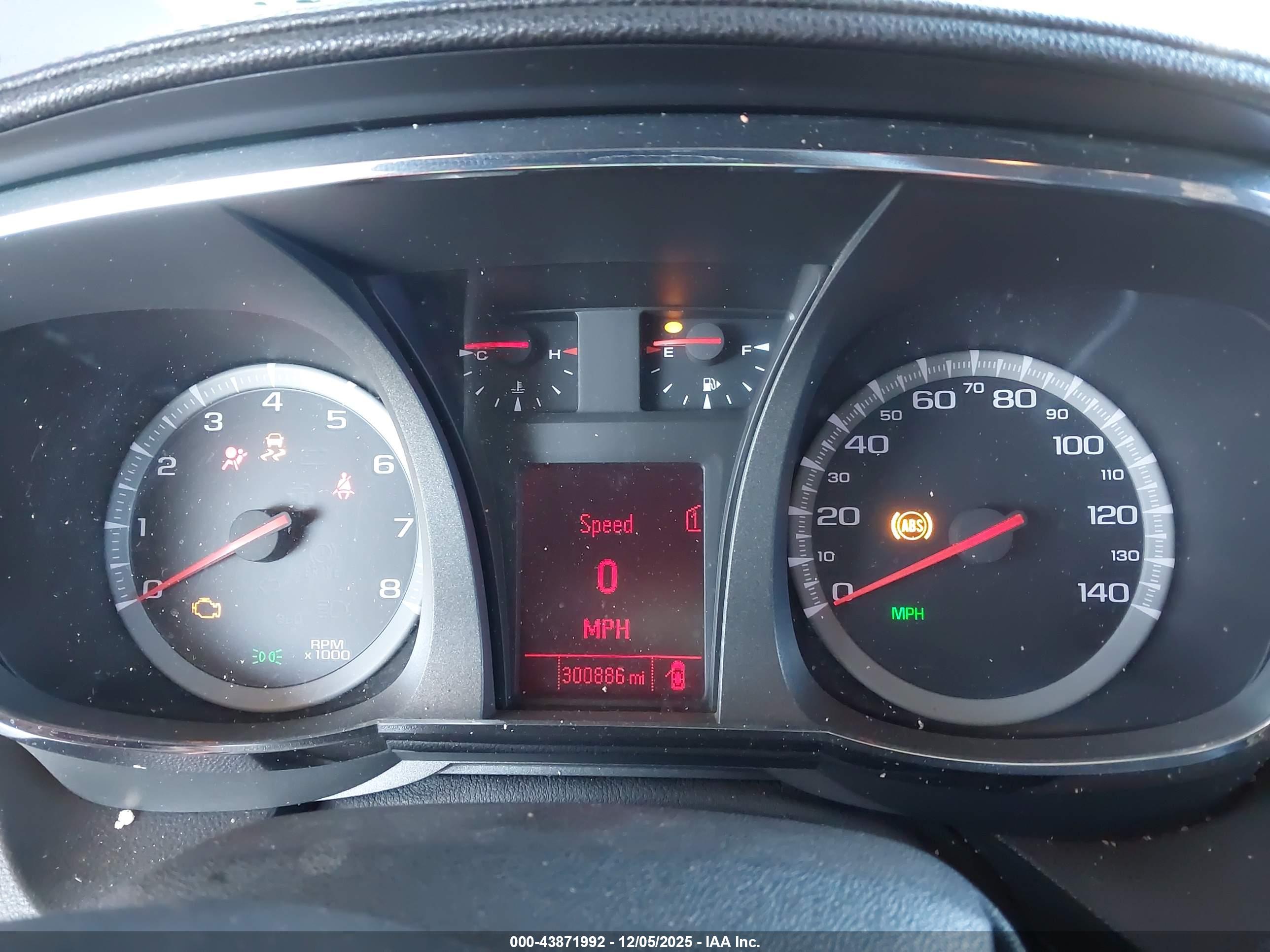 GMC TERRAIN image 7